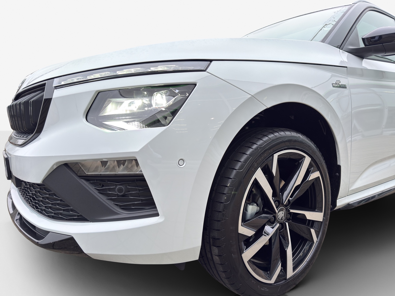SKODA Kamiq 1.5 TSI Monte Carlo DSG-image-15