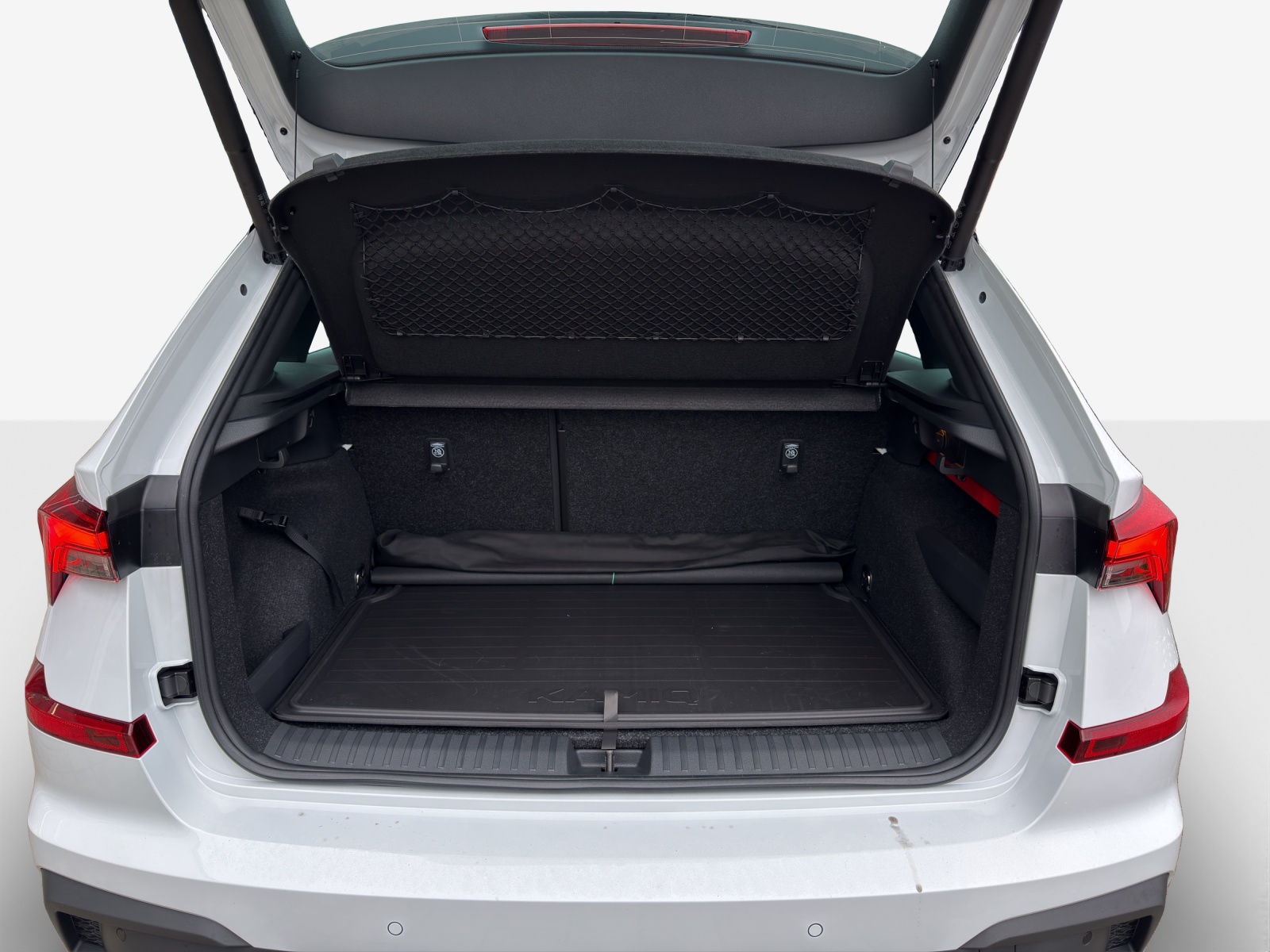 SKODA Kamiq 1.5 TSI Monte Carlo DSG-image-12