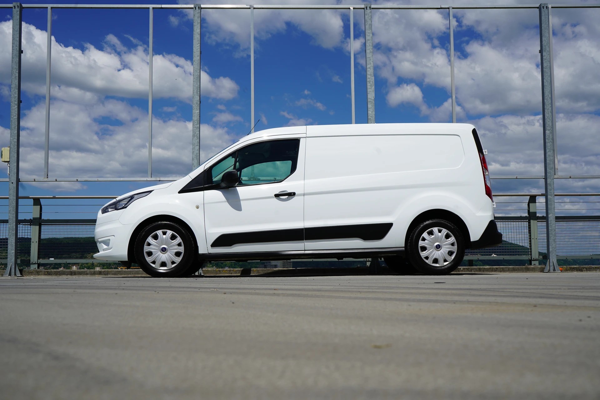 FORD TRANSIT CONNECT VAN T210 1.0 ECO BOOST TREND l 100 PS-showroom-element-3