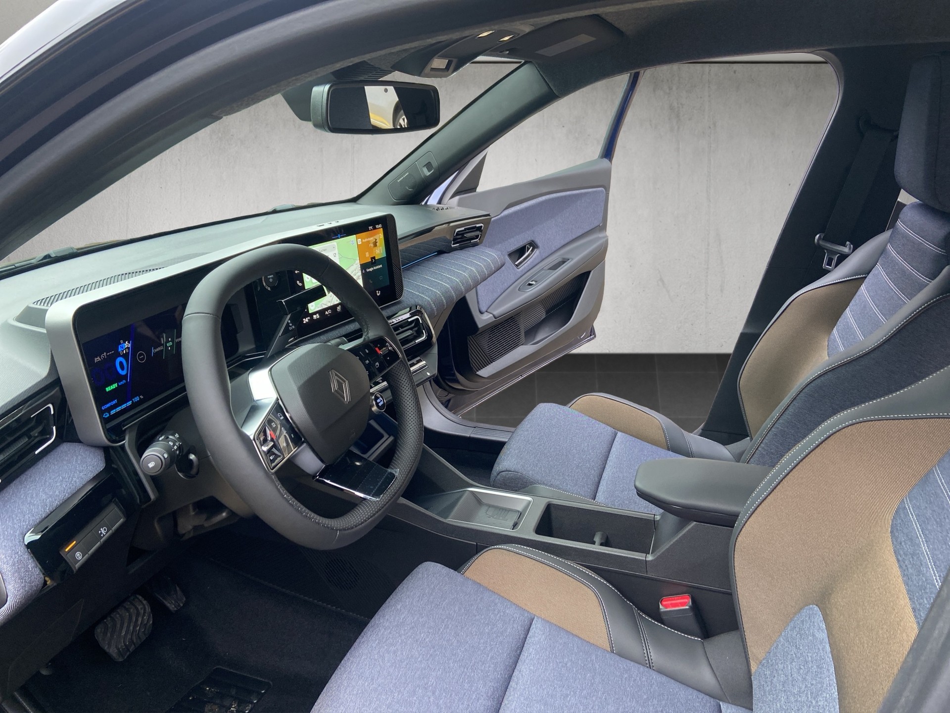 RENAULT R5 E-Tech Comfort Range 52 kWh Techno-image-6