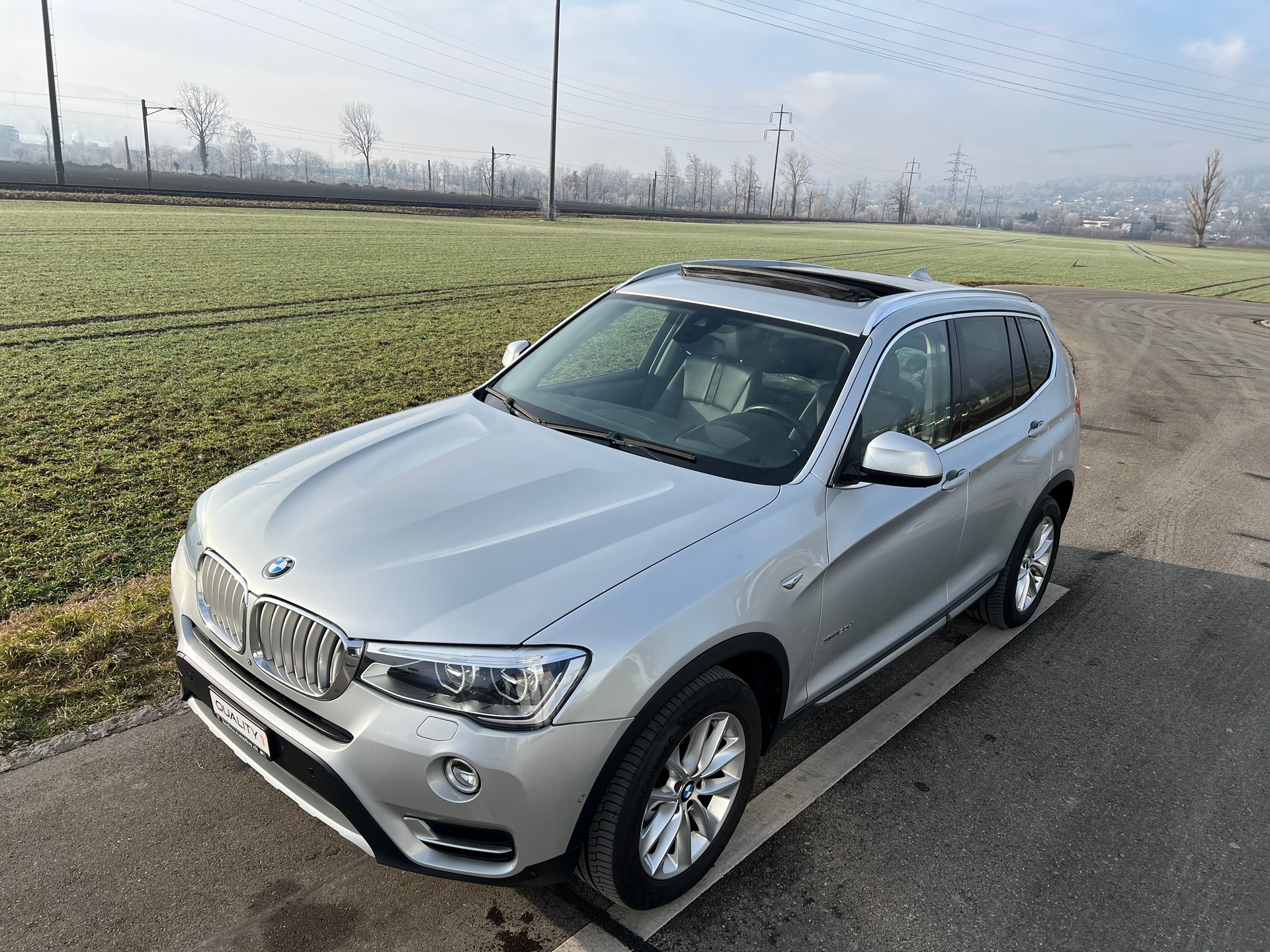 BMW X3 xDrive 20d xLine Steptronic- 360°-Kamera-image-4