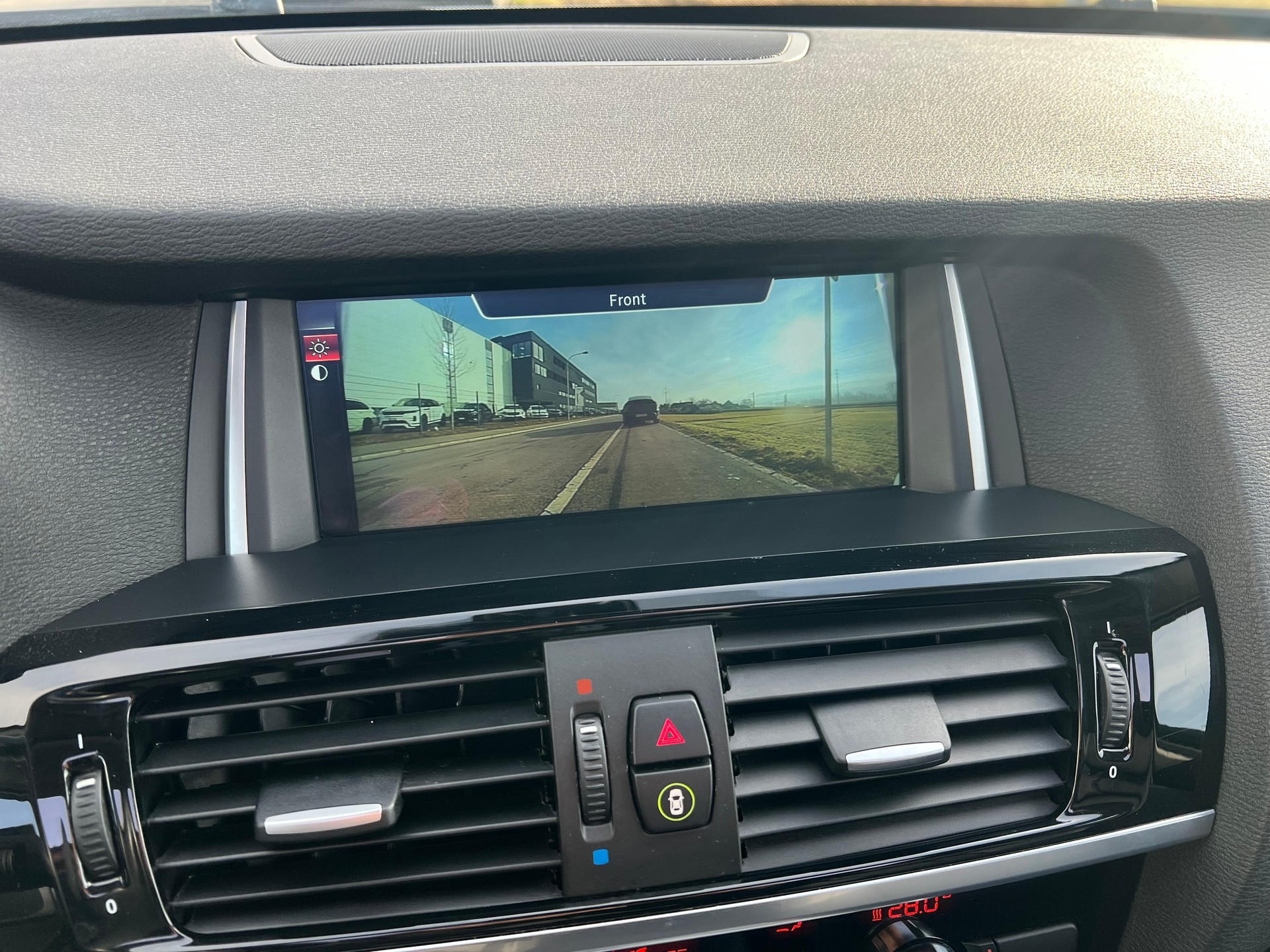 BMW X3 xDrive 20d xLine Steptronic- 360°-Kamera-image-19