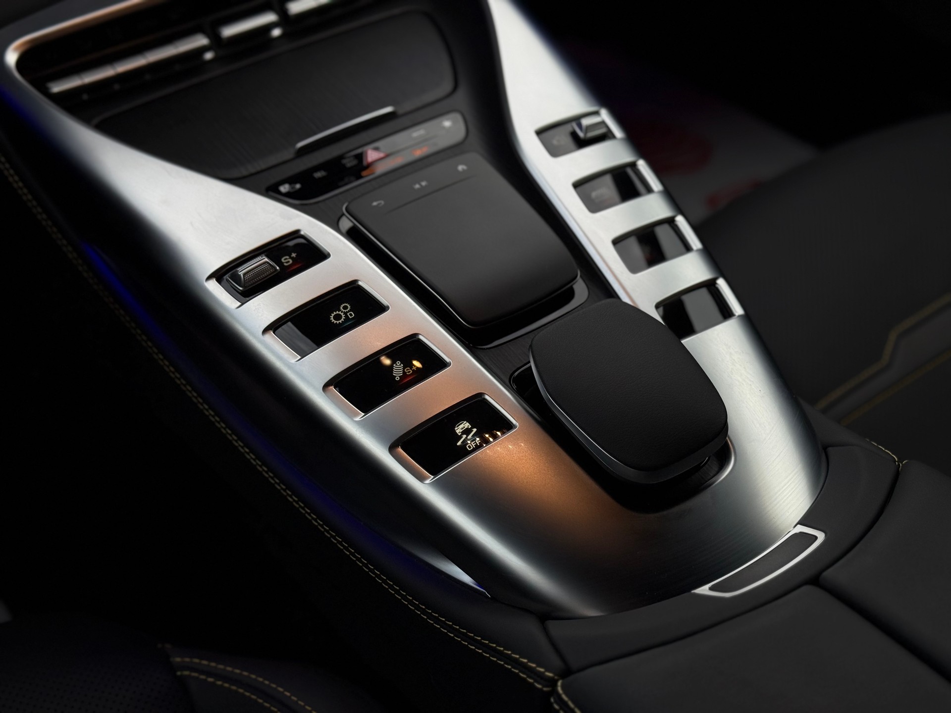 MERCEDES-BENZ AMG GT 4 63 S 4Matic+ E Performance MCT-image-23
