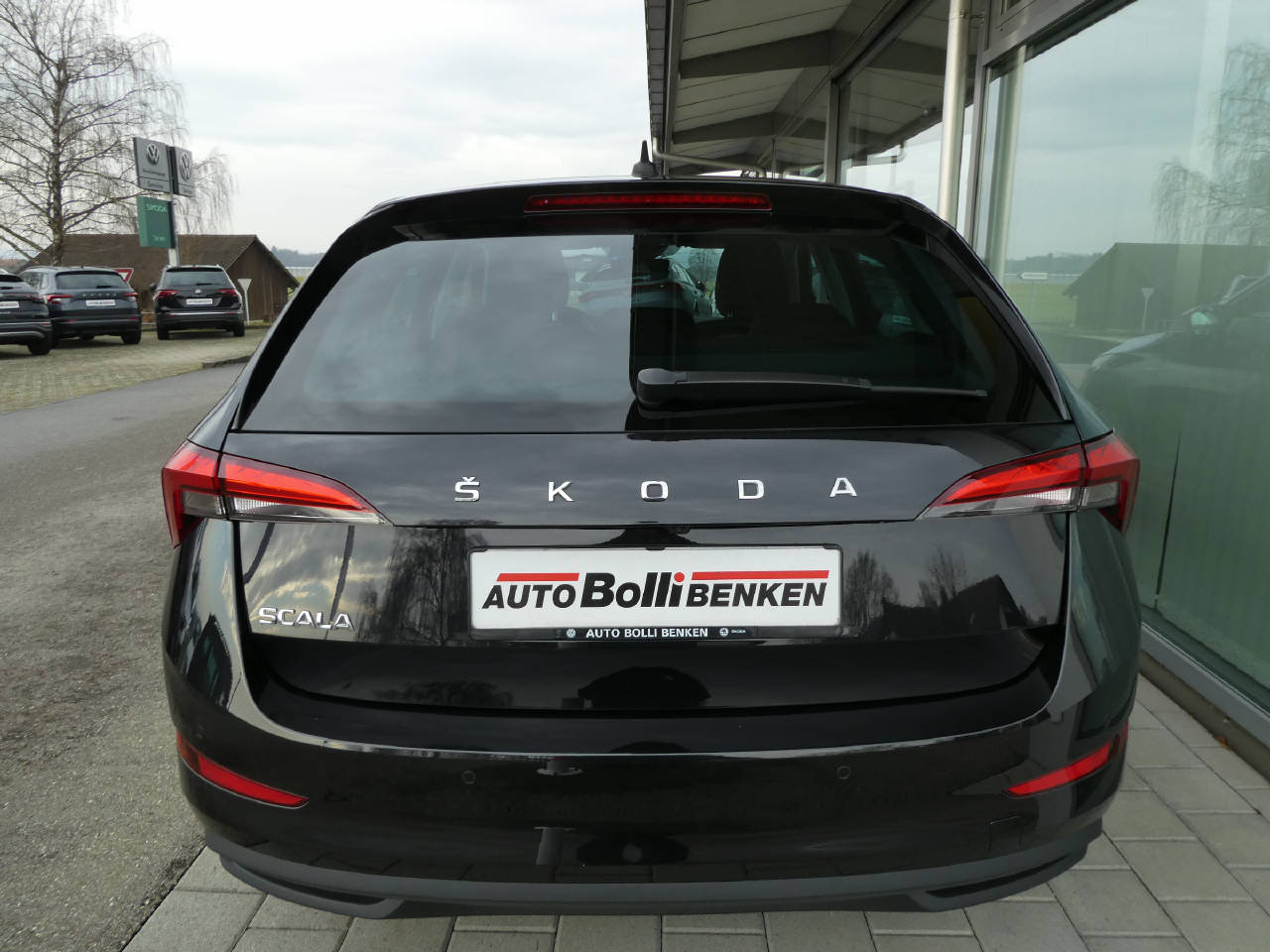 SKODA Scala 1.0 TSI 110 Tour DSG-image-5