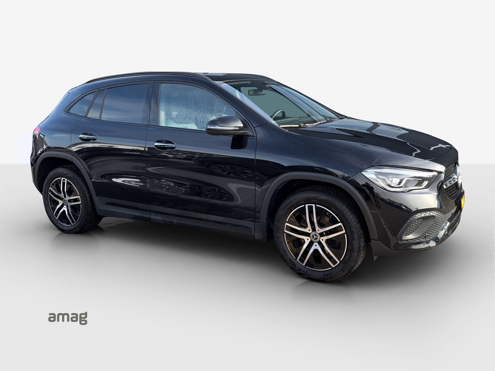 MERCEDES-BENZ GLA 250 4Matic Progressive 8G-DCT-image-5