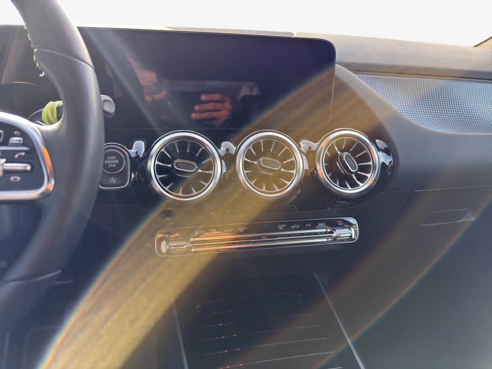 MERCEDES-BENZ GLA 250 4Matic Progressive 8G-DCT-image-10