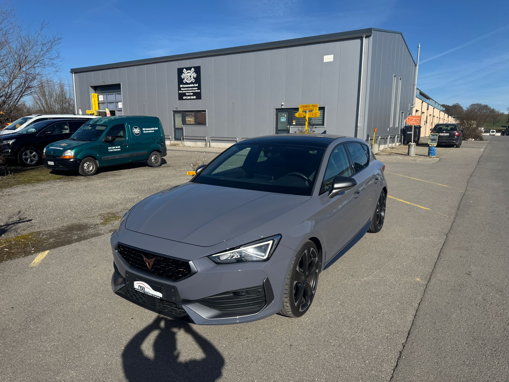 Car photo