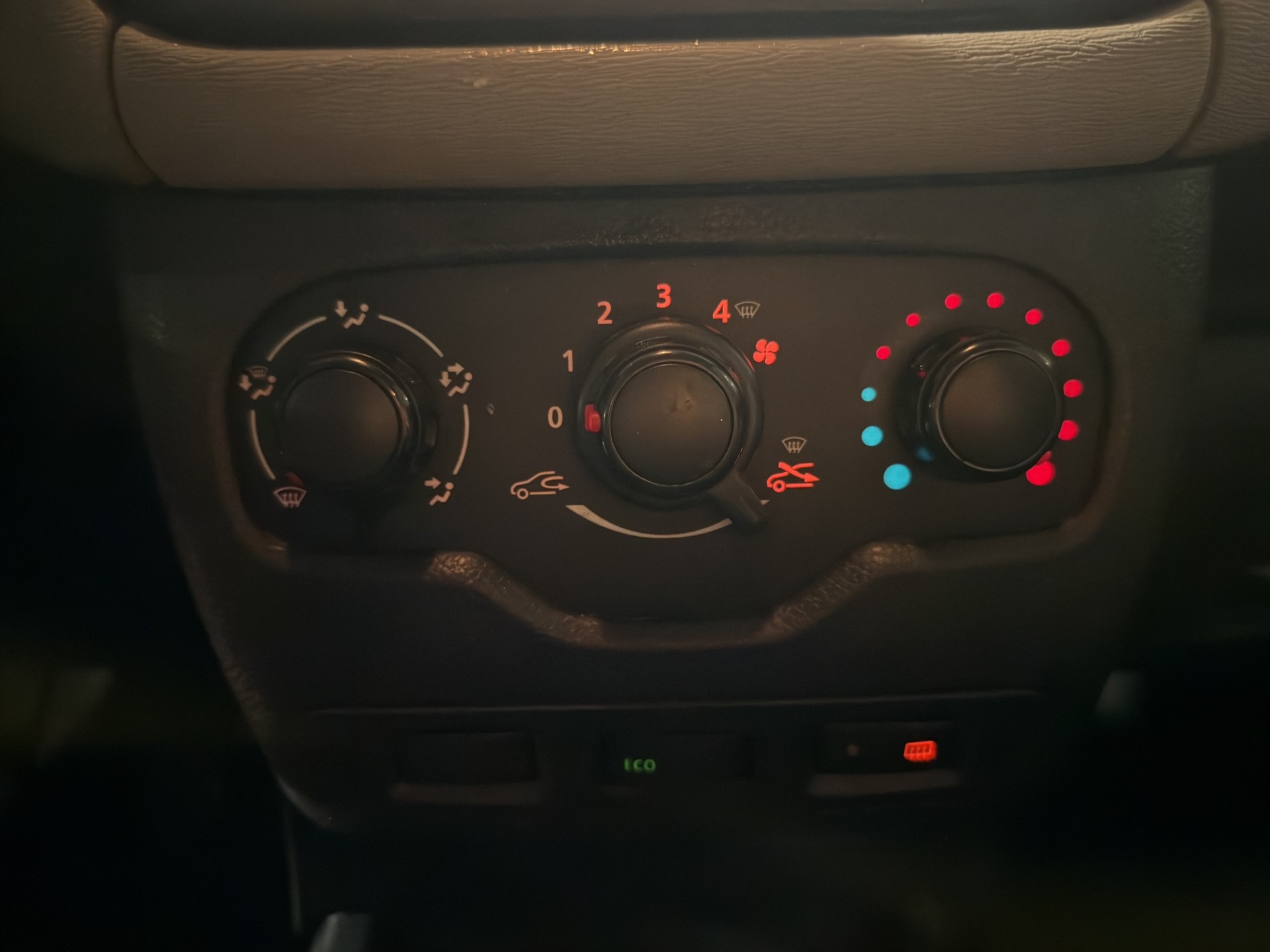DACIA Dokker 115-image-14