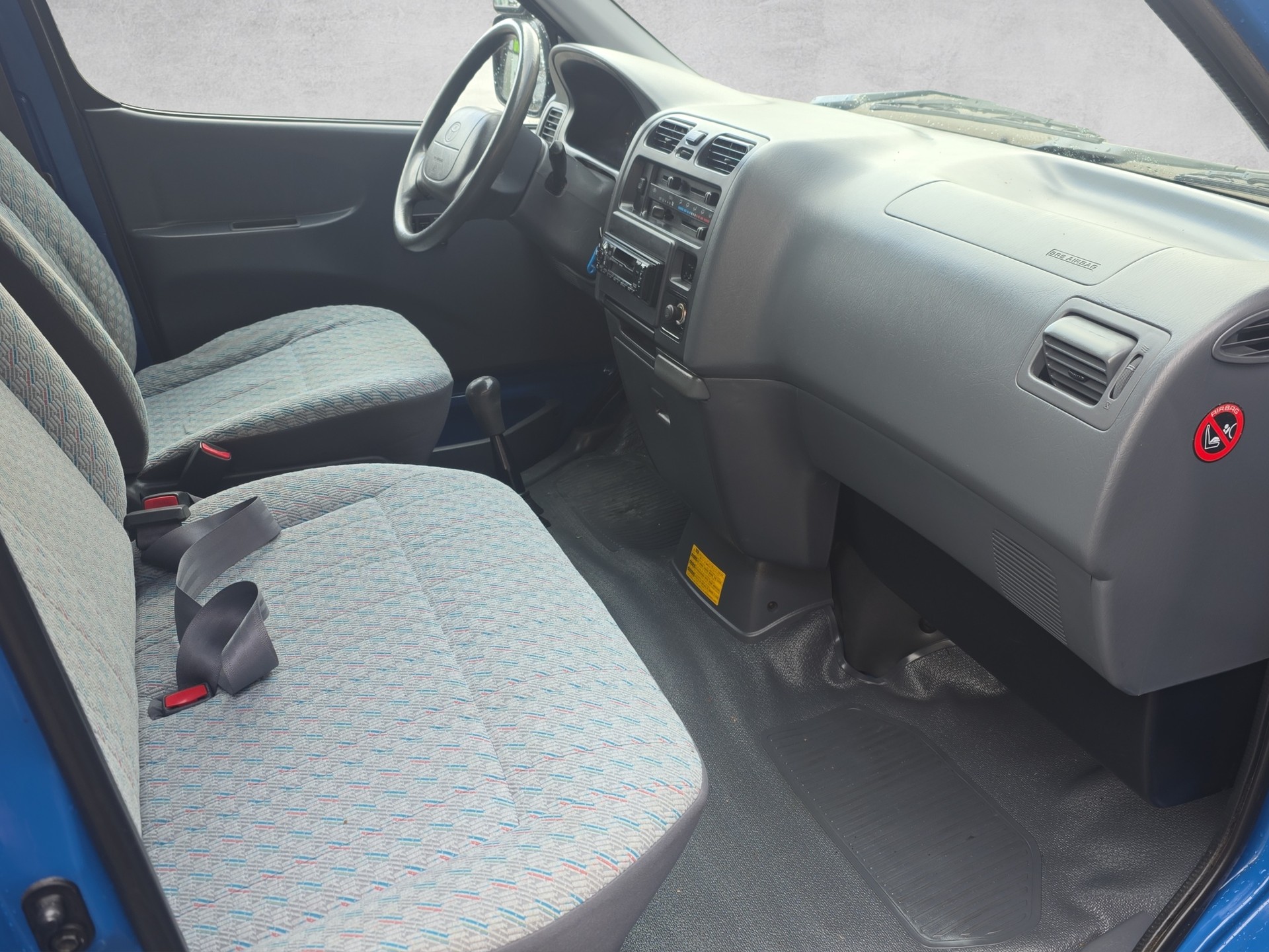 TOYOTA Hiace 2.7 Kombi 4x4-image-8