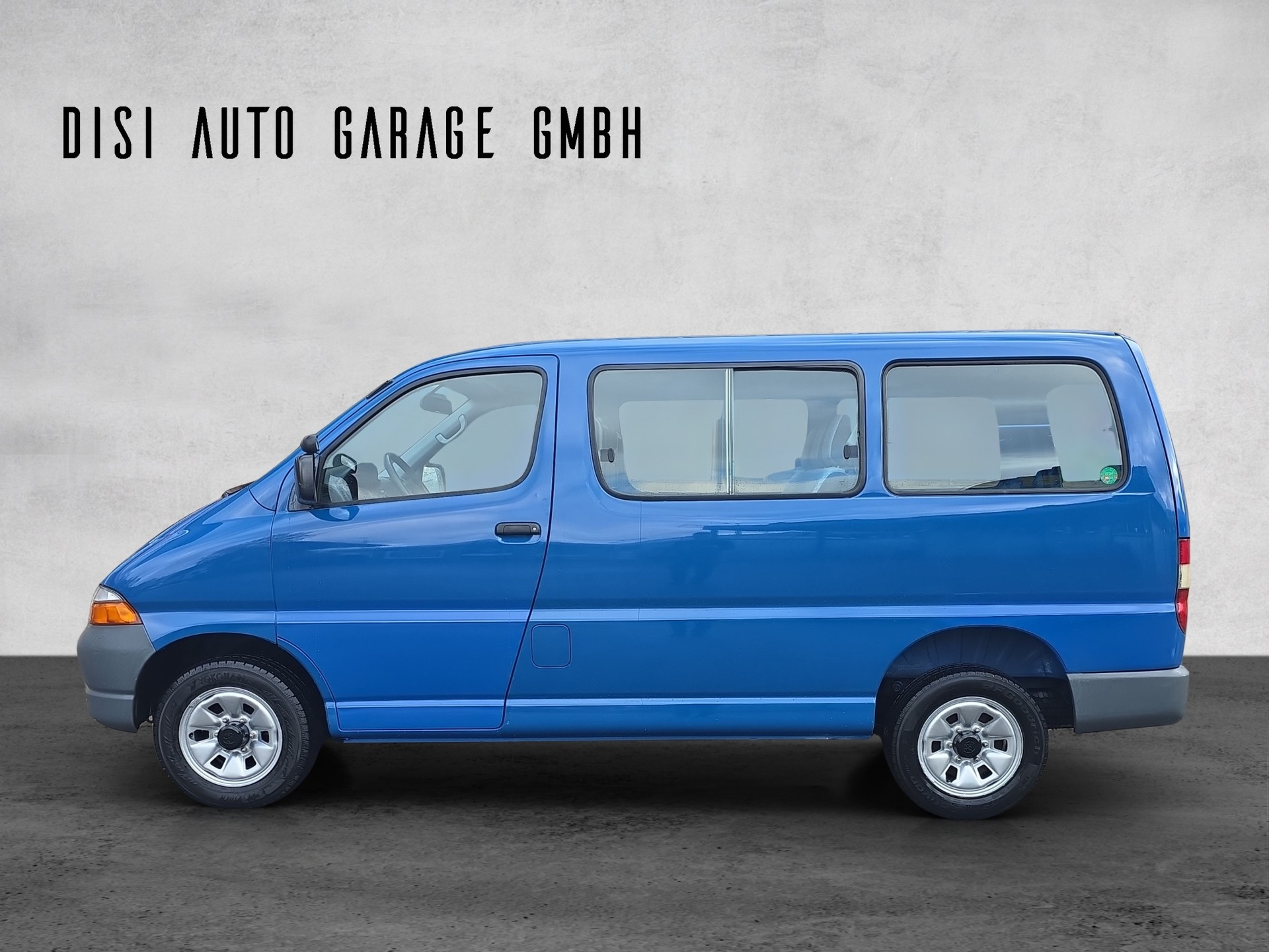 TOYOTA Hiace 2.7 Kombi 4x4-image-0
