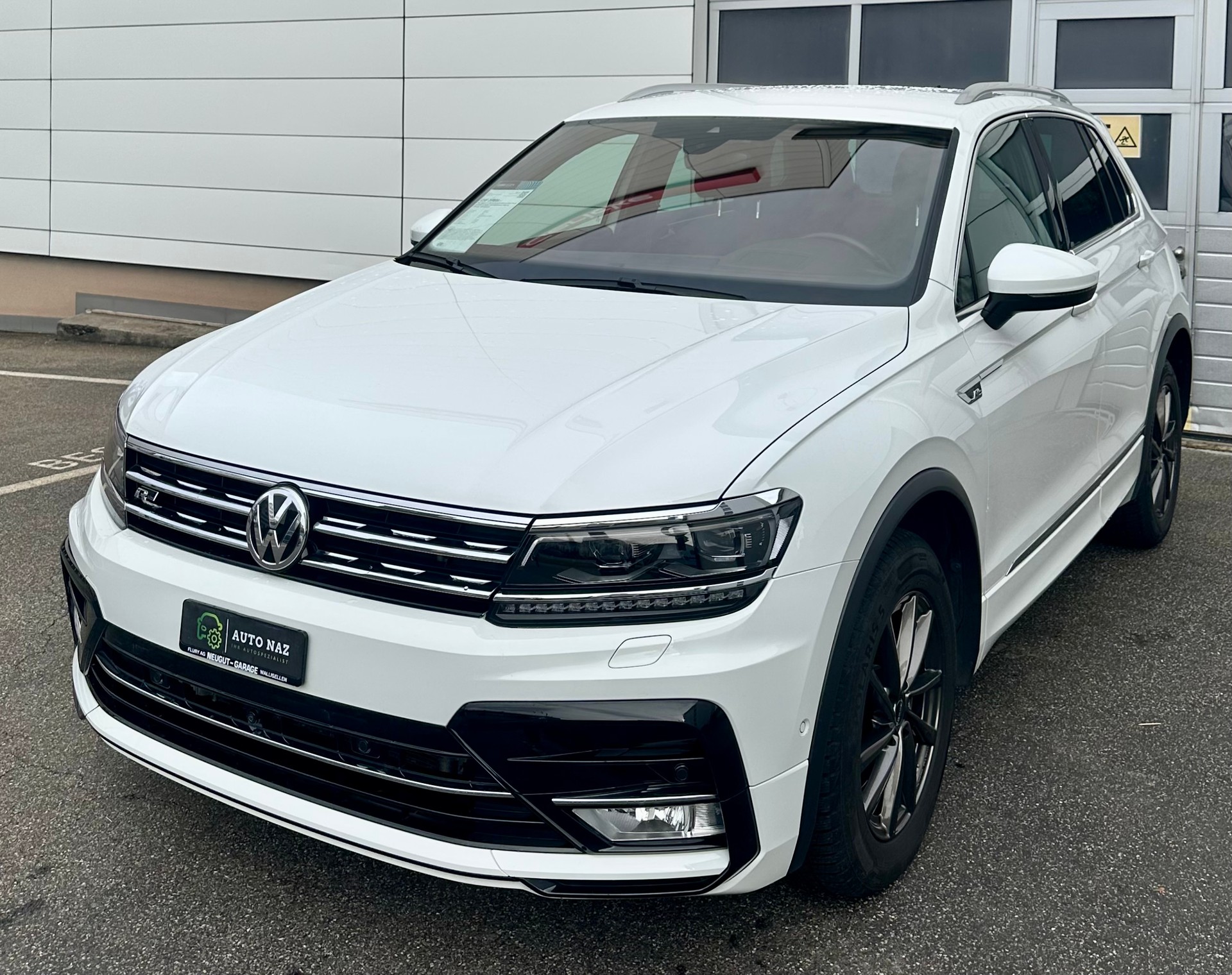 VW Tiguan 2.0 TDI R-LINE SCR 4Motion DSG/ Frisch ab MFK/ All Assis./ Rückfahrkamera/ Head up Display/ 12M Garantie