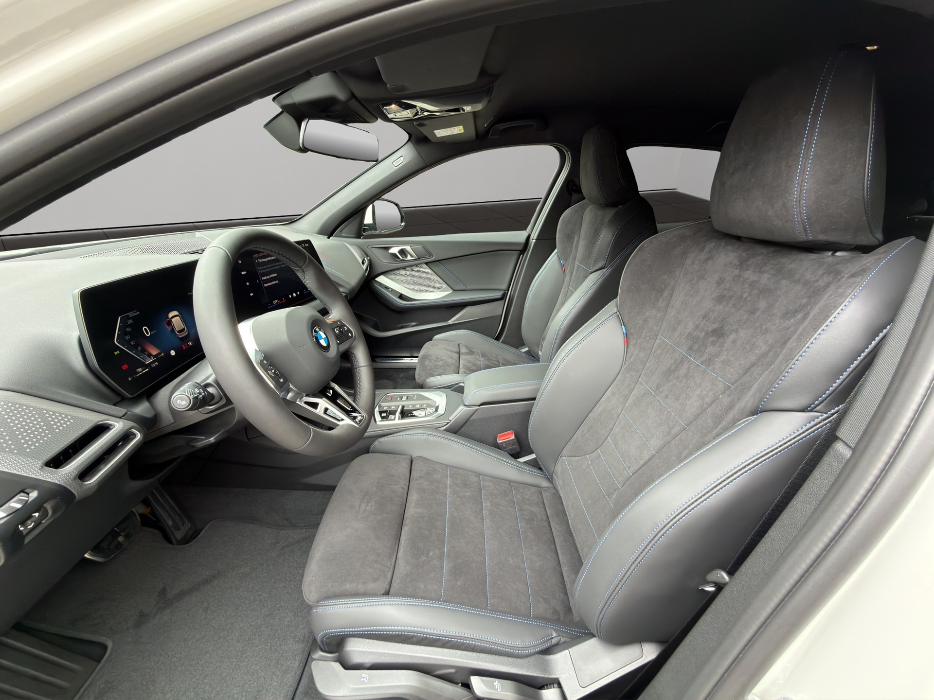 BMW 120 M Sport Steptronic-image-9