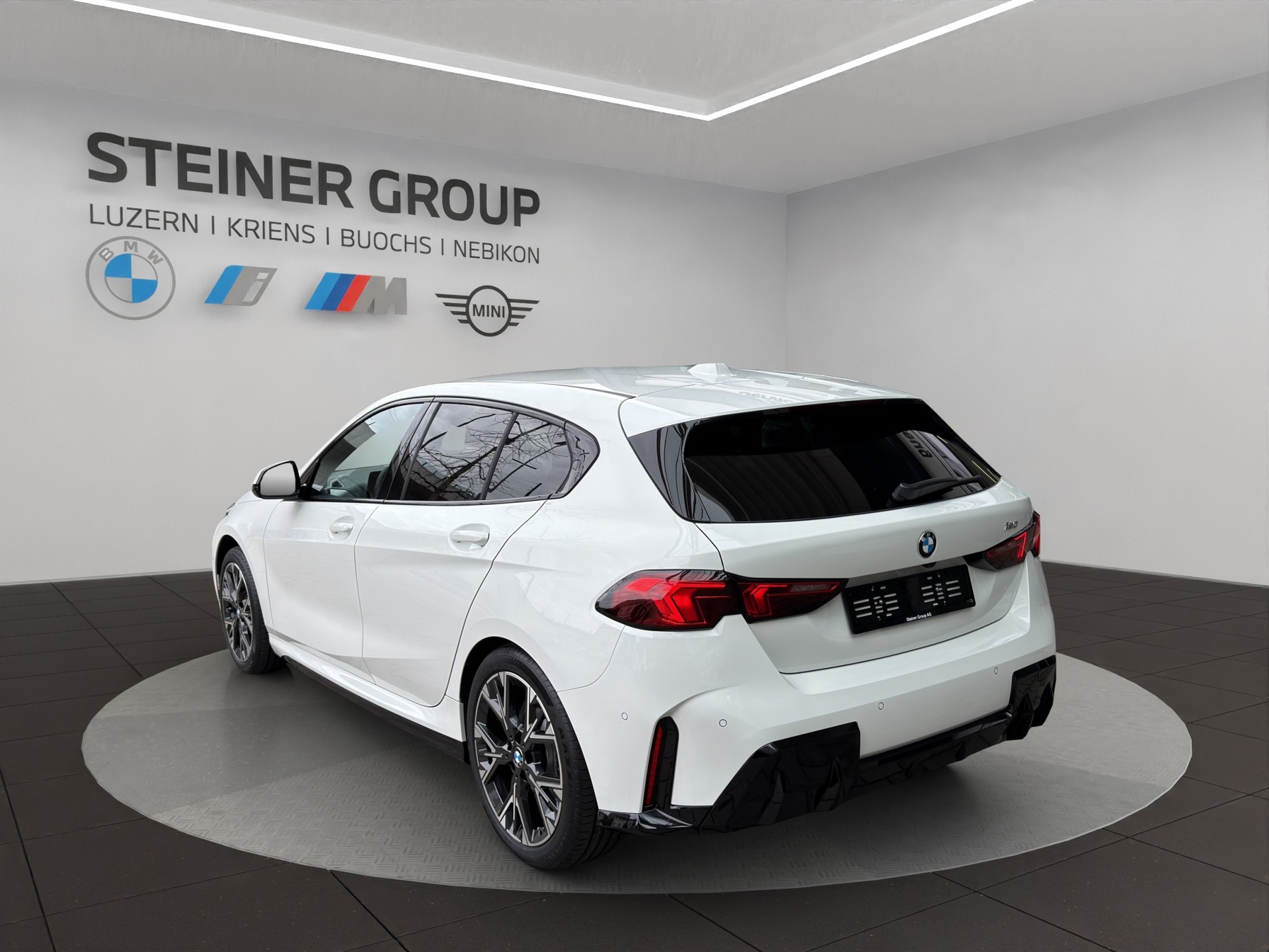BMW 120 M Sport Steptronic-image-6