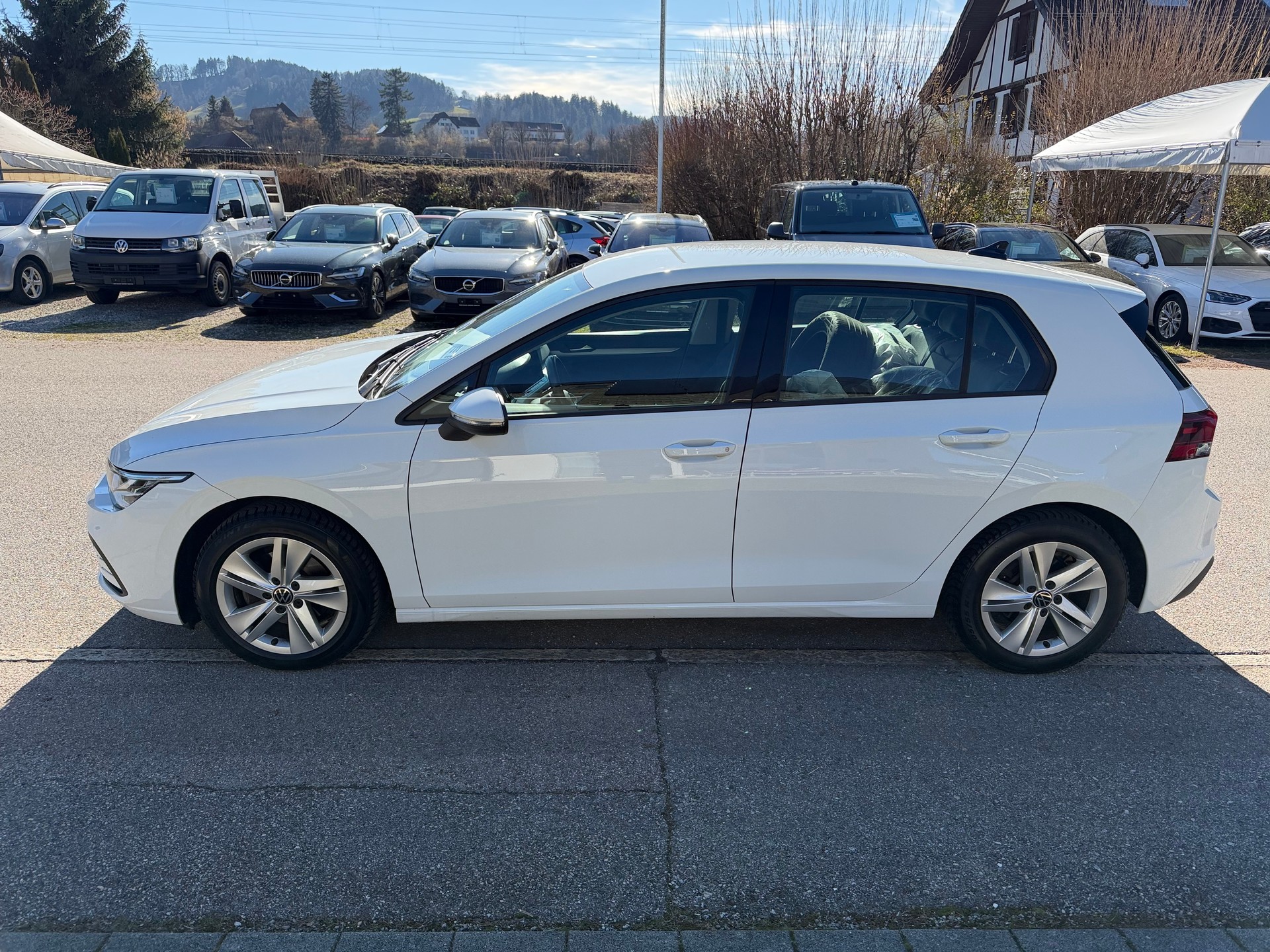 VW Golf 1.0 eTSI mHEV ACTLife DSG-image-3
