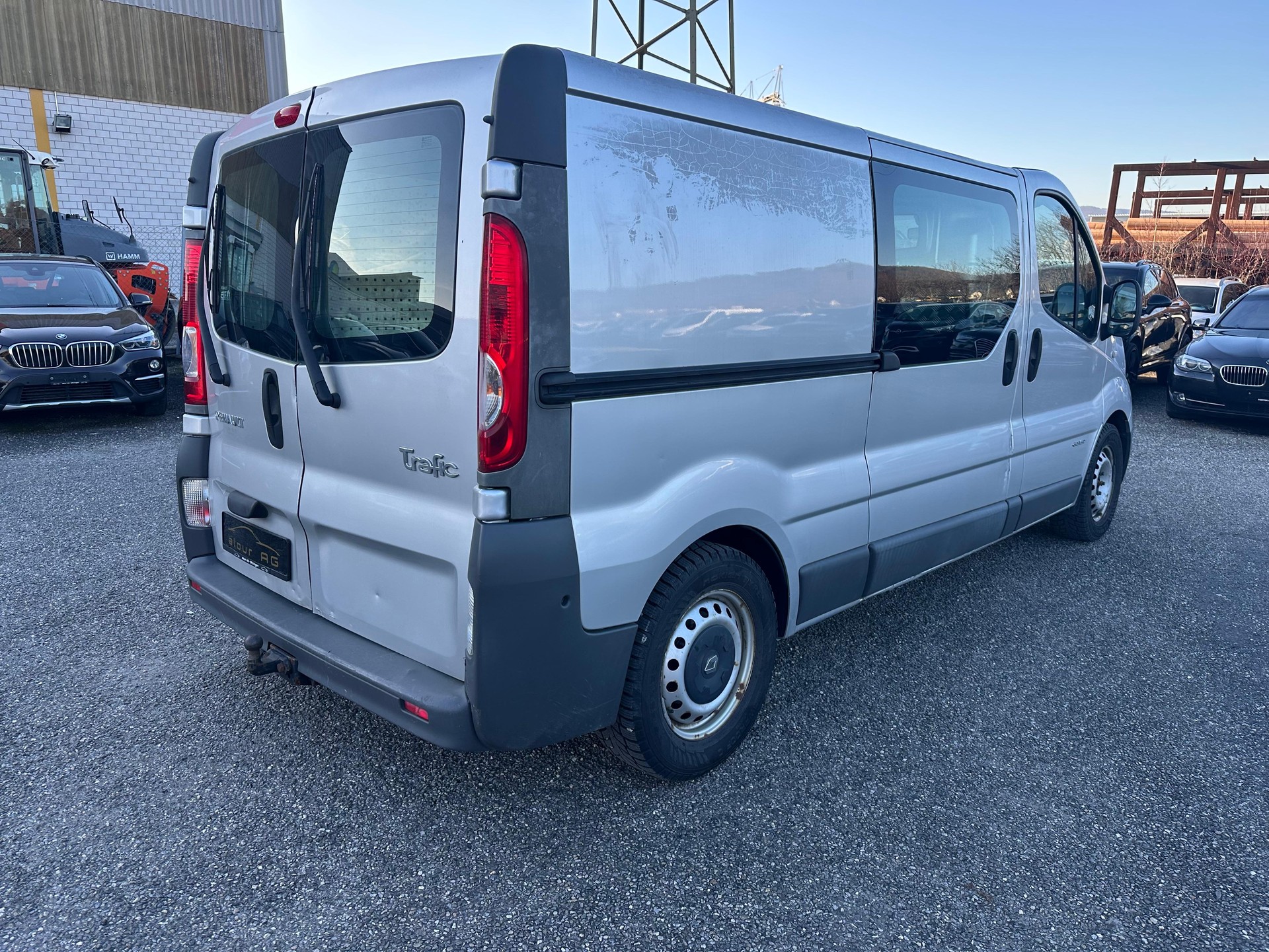 RENAULT Trafic 2.5 dCi 2.9t L1H1-image-4
