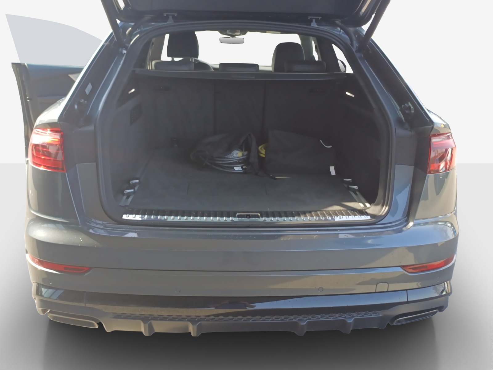 AUDI Q8 55 TFSI e quattro PHEV tiptronic-image-13