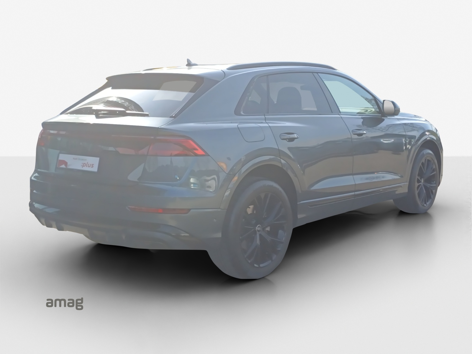 AUDI Q8 55 TFSI e quattro PHEV tiptronic-image-5