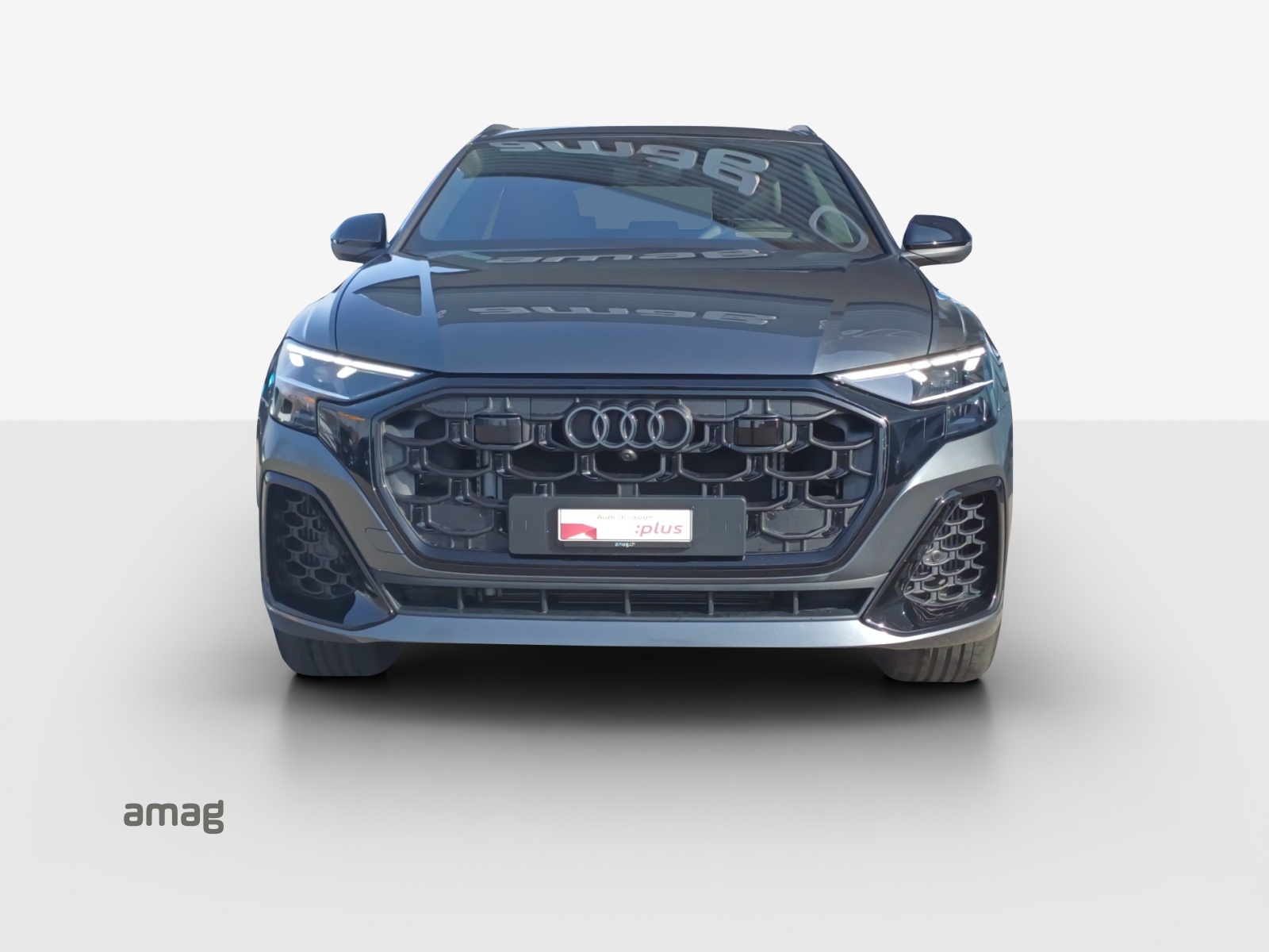 AUDI Q8 55 TFSI e quattro PHEV tiptronic-image-7