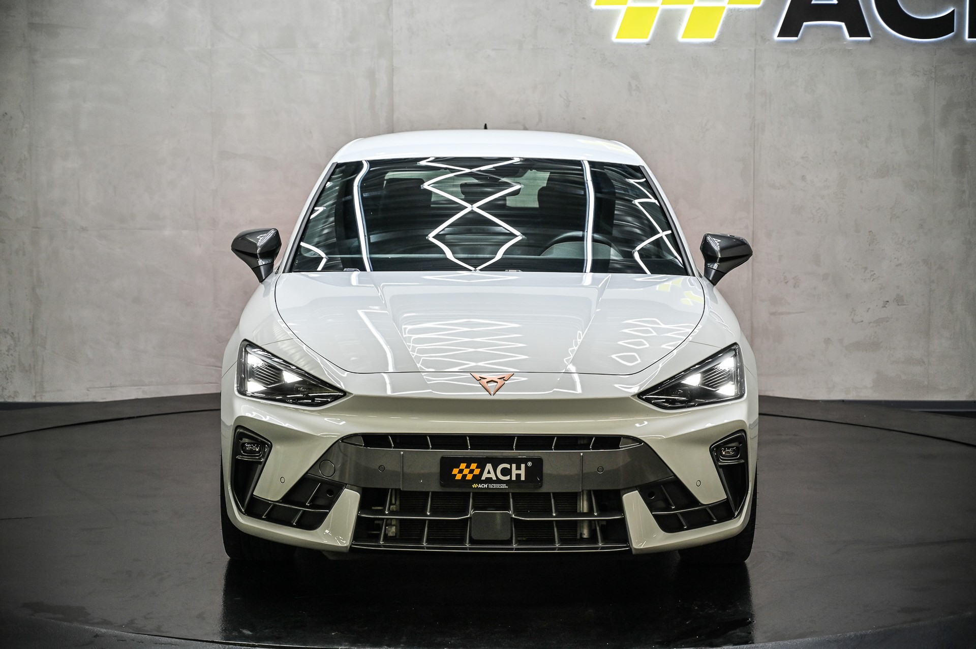 CUPRA Leon 2.0 TDI DSG-image-1