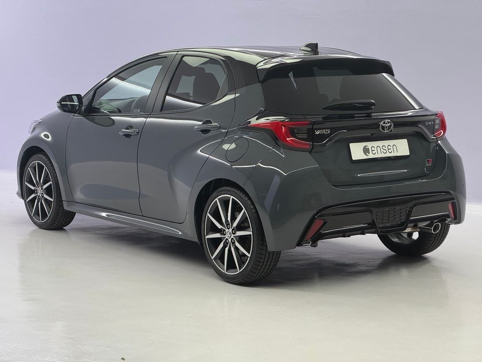 Yaris Hybrid 1.5 GR Sport
