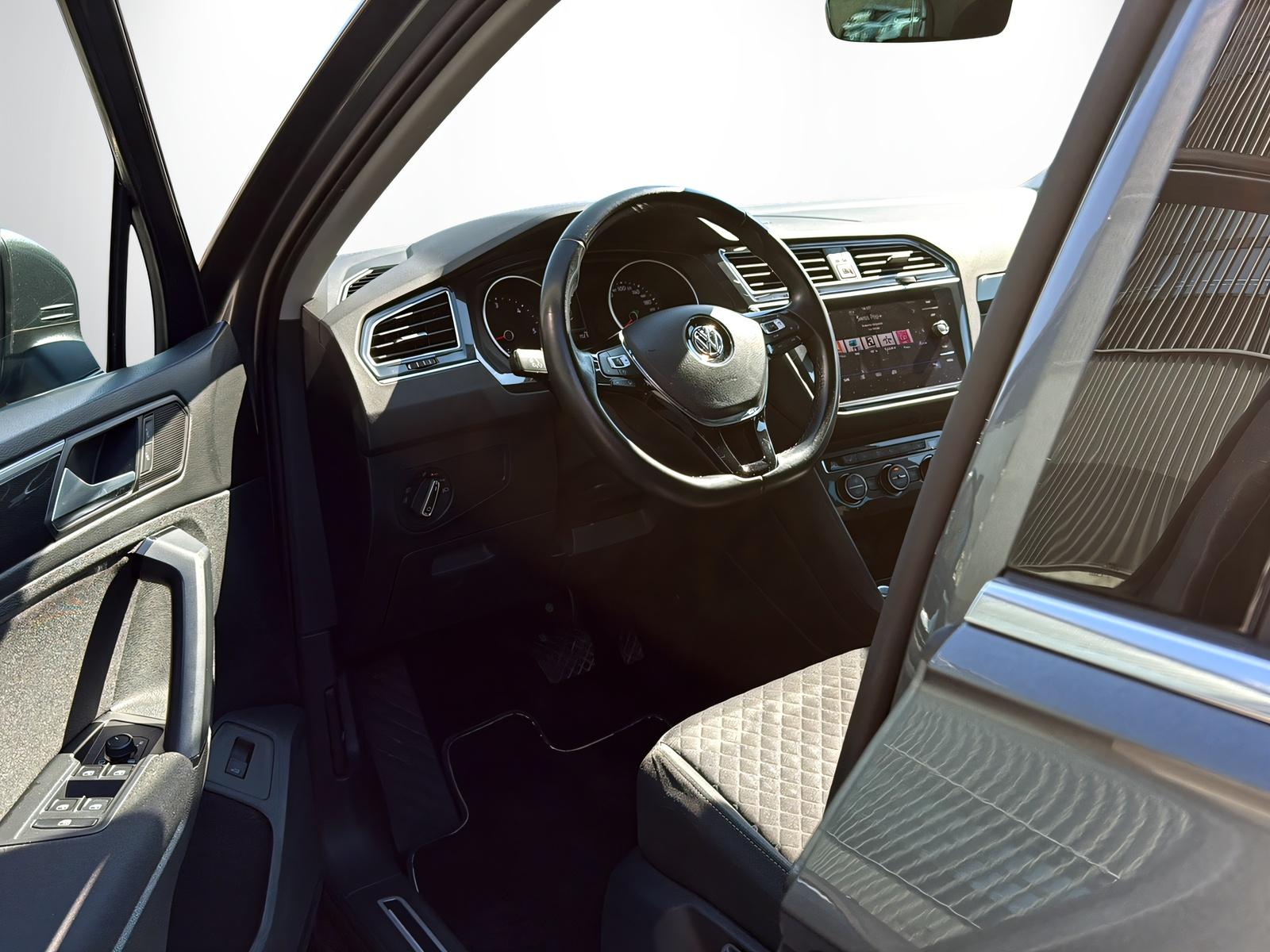 VW Tiguan 2.0 TDI SCR Comfortline DSG-image-6