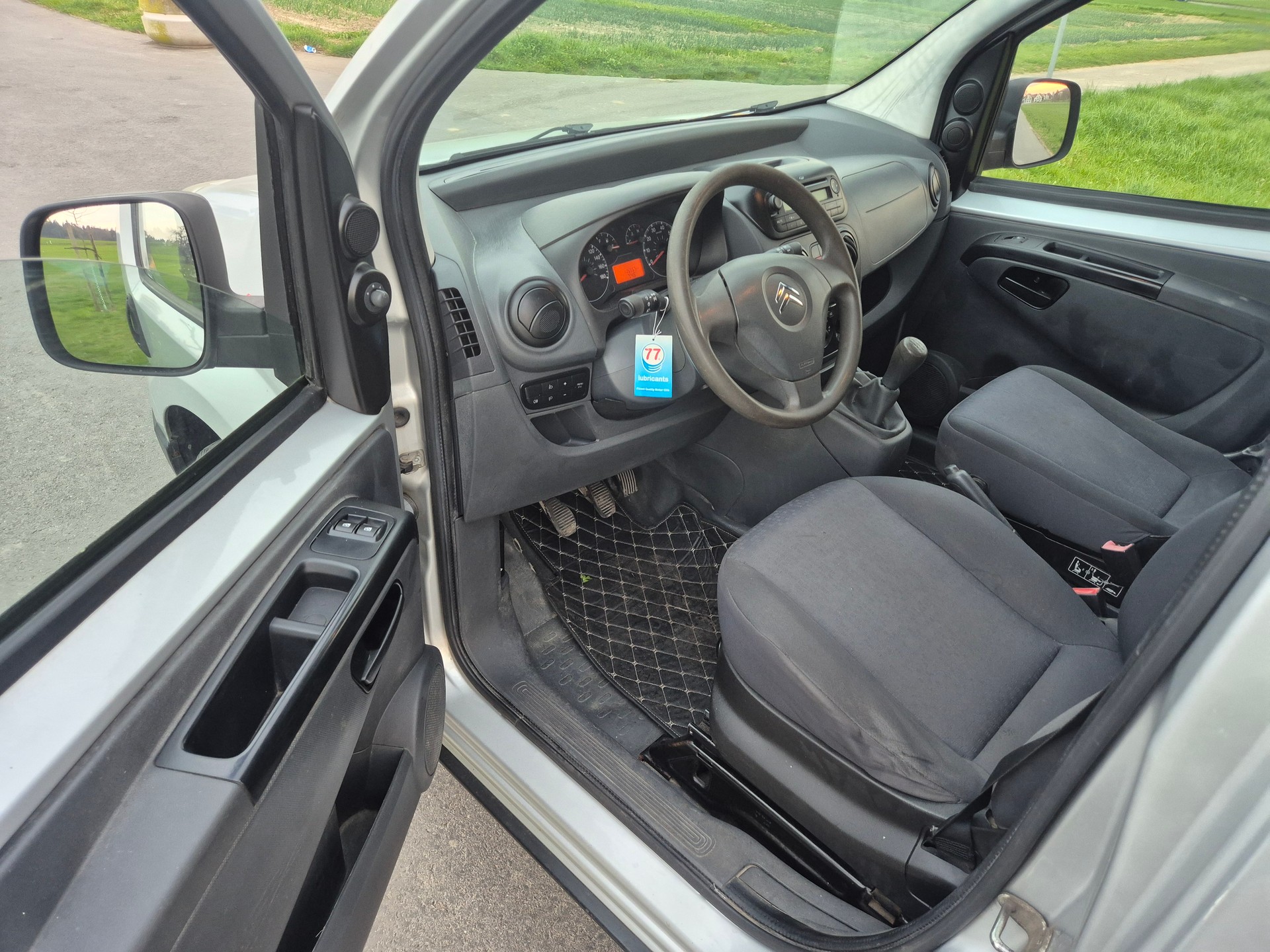 CITROEN Nemo 1.4i-image-9