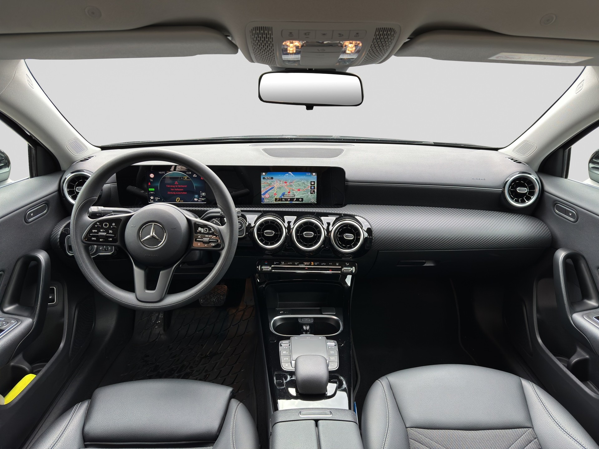 MERCEDES-BENZ A 250e Style 8G-DCT-image-13