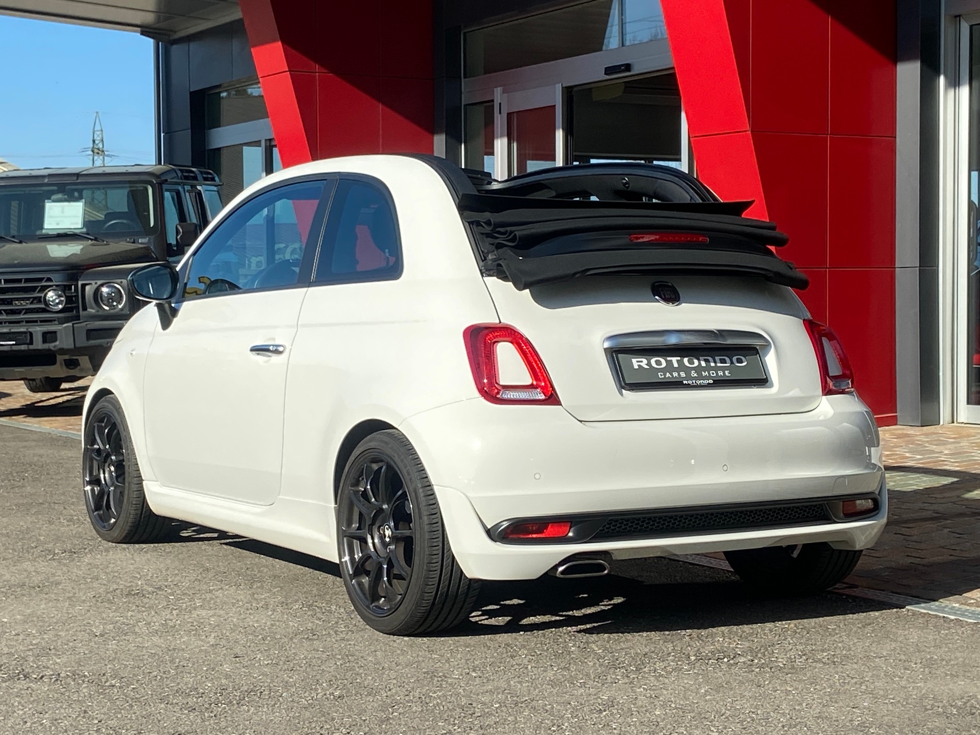 FIAT 500C 1.0 N3 MildHybrid Rockstar-image-14
