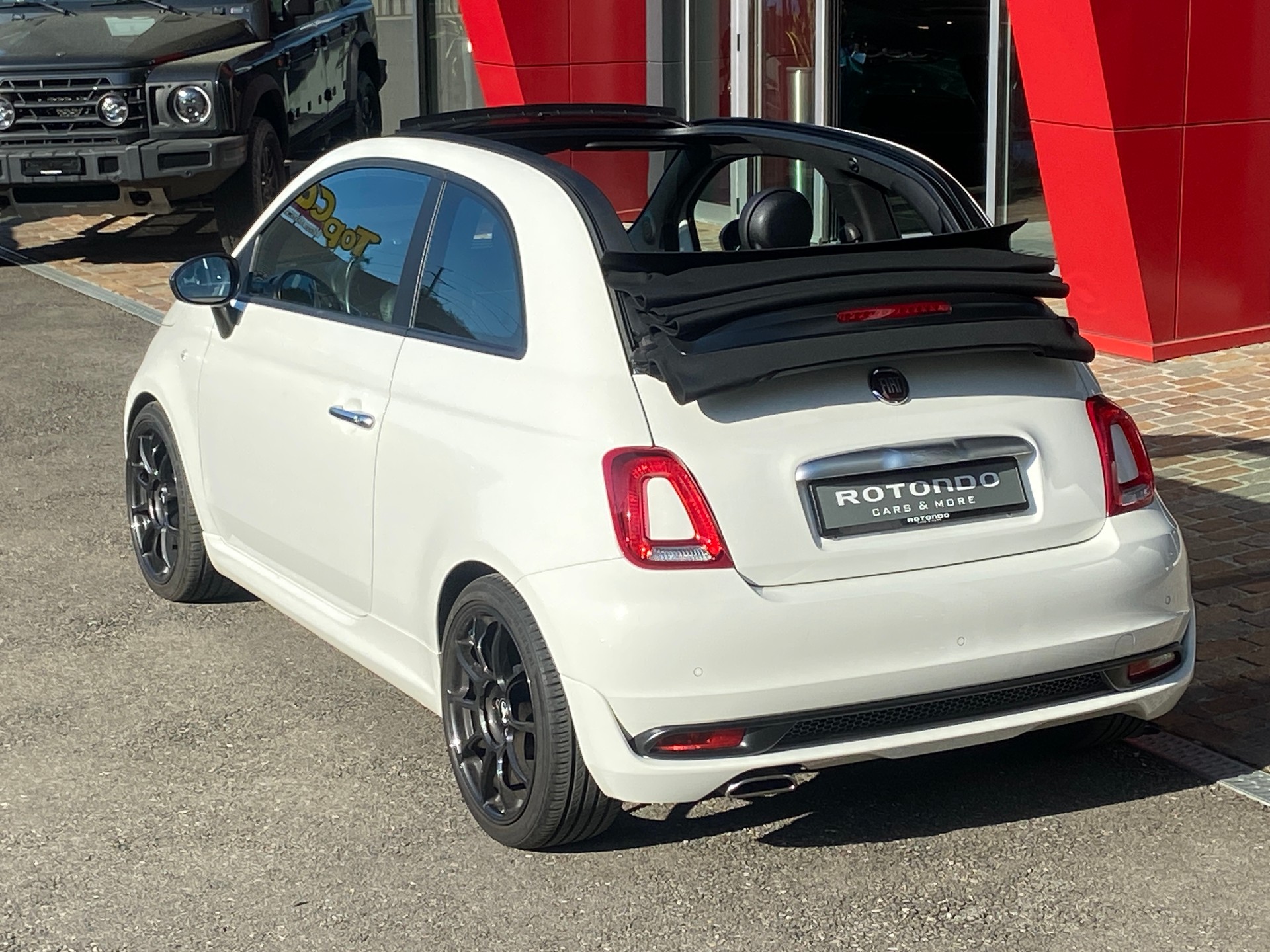 FIAT 500C 1.0 N3 MildHybrid Rockstar-image-16