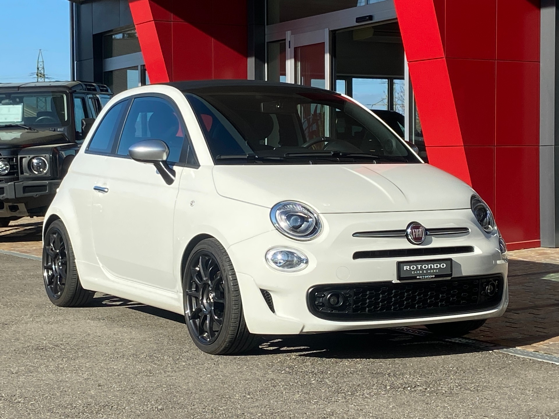FIAT 500C 1.0 N3 MildHybrid Rockstar-image-12