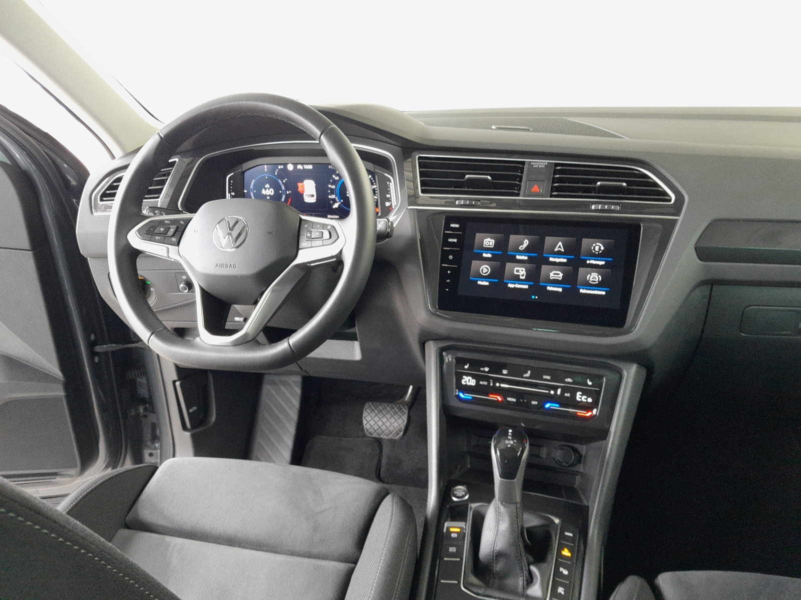 VW Tiguan 1.4TSI PHEV Elegance DSG-image-8