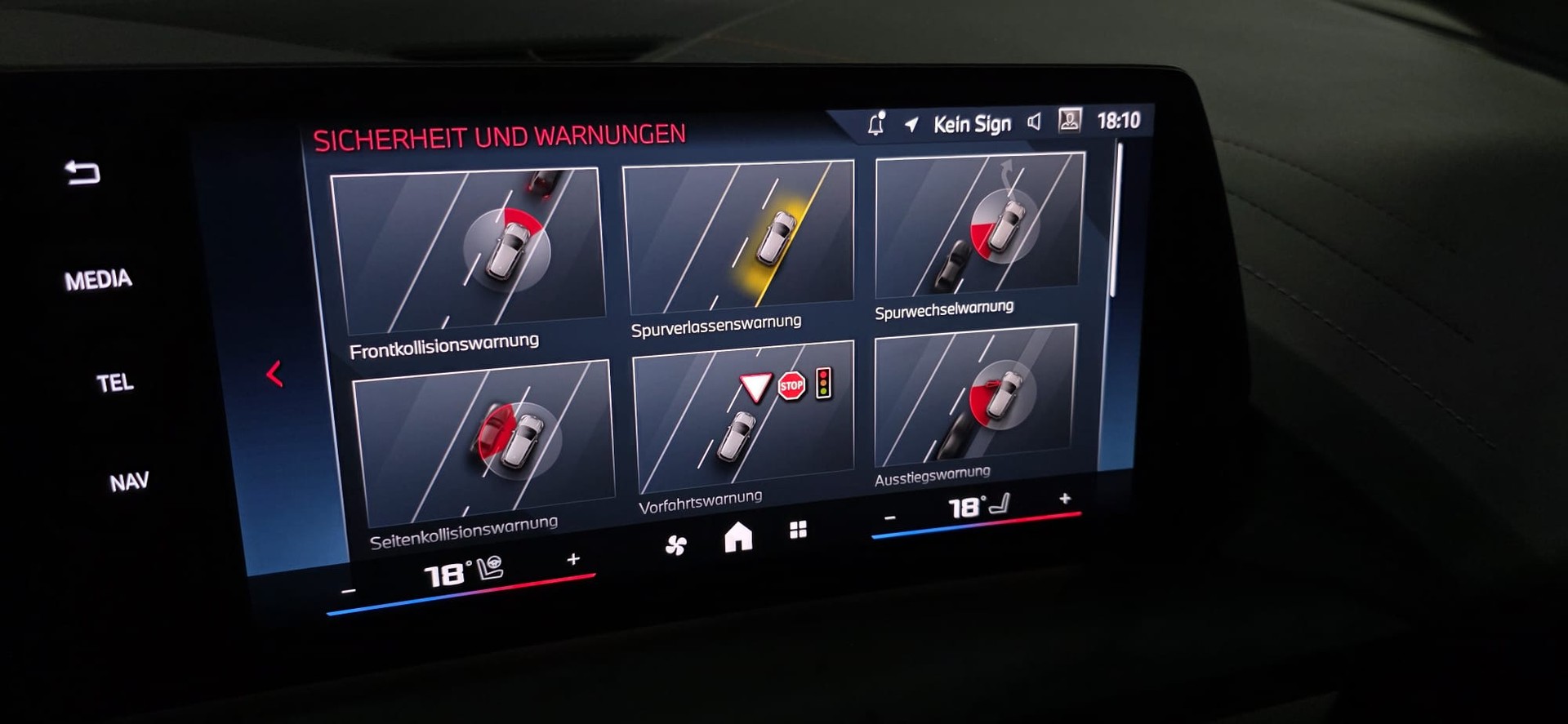 BMW M235i Gran Coupé xDrive M Sport Pro Steptronic *360°Kamera*HeadUpDisplay*Elektrische Sitze*-image-21