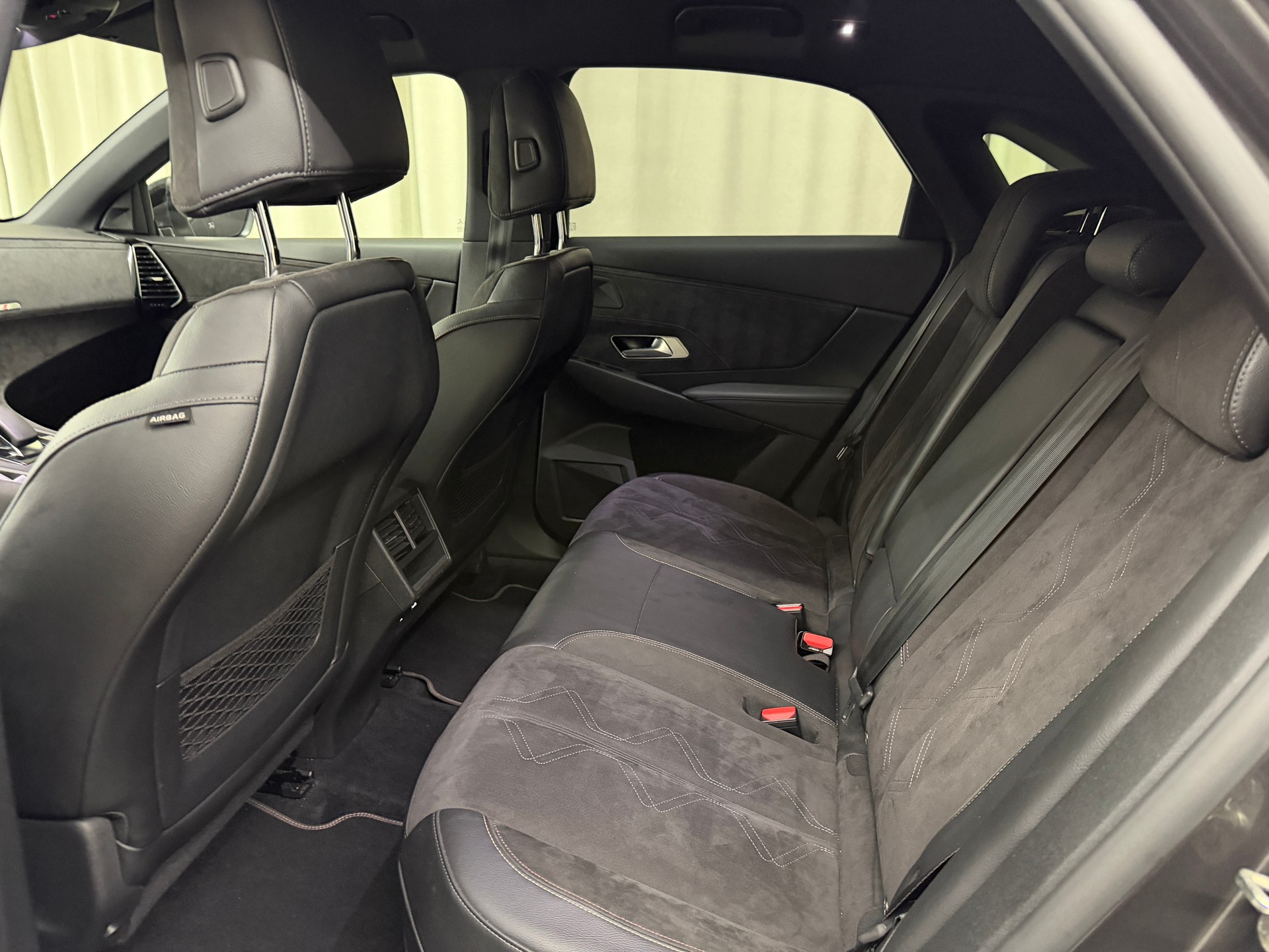 DS AUTOMOBILES DS 7 Crossback E-Tense 225 Performance Line+-image-10