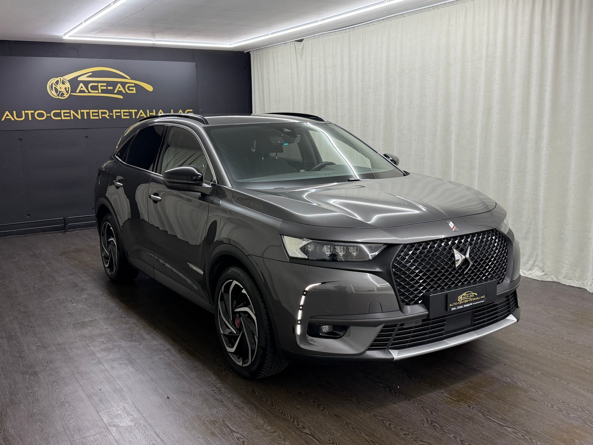 DS AUTOMOBILES DS 7 Crossback E-Tense 225 Performance Line+-image-2