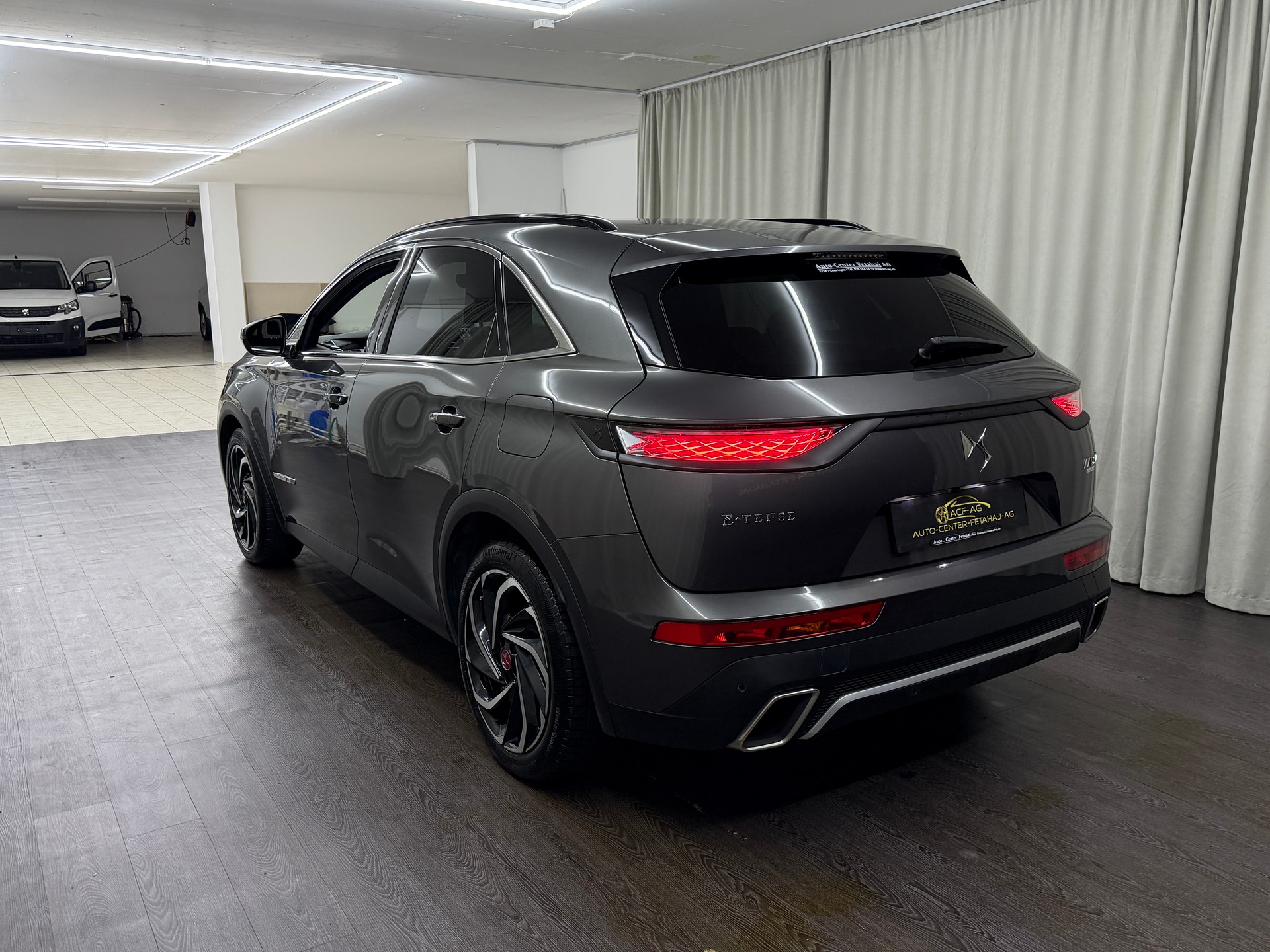 DS AUTOMOBILES DS 7 Crossback E-Tense 225 Performance Line+-image-5