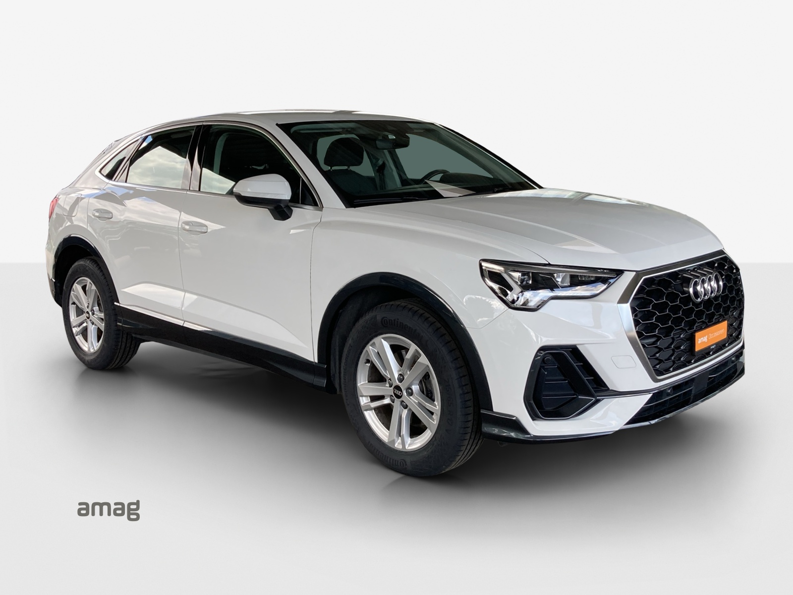 AUDI Q3 Sportback 35 TFSI Attraction S-tronic-image-5