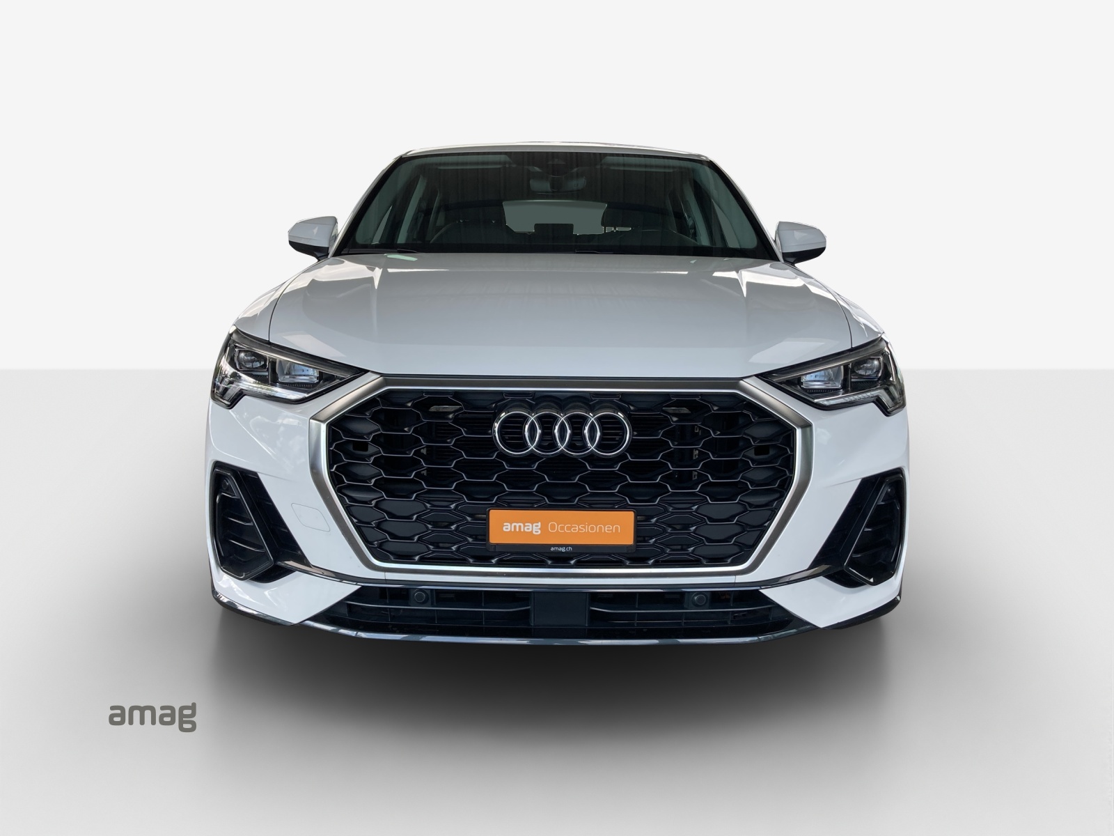 AUDI Q3 Sportback 35 TFSI Attraction S-tronic-image-6