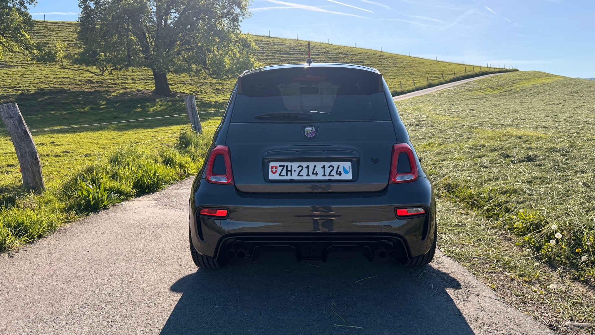 FIAT 595 1.4 16V Turbo Abarth Pista – Seltenes Anthrazit-image-2