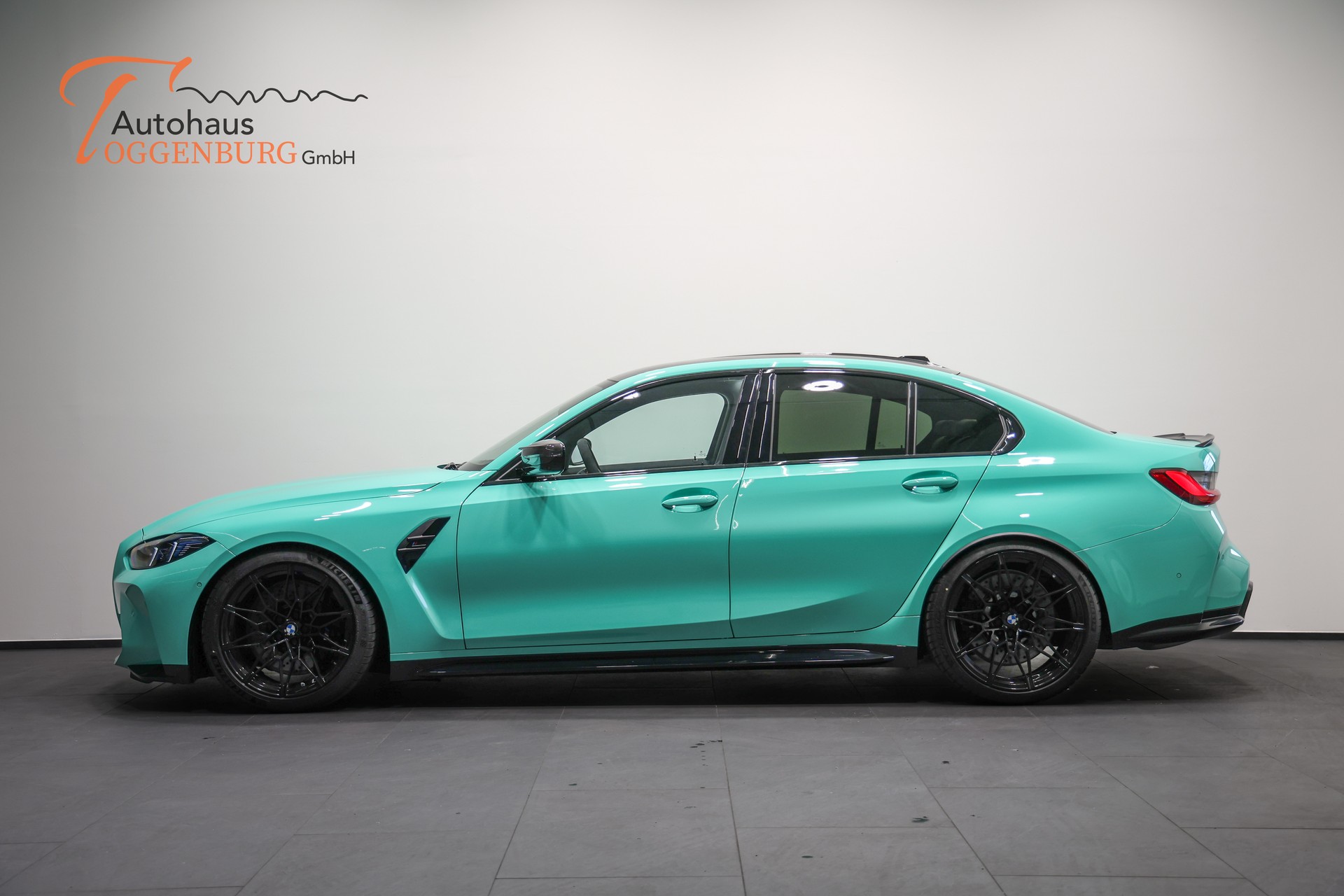 BMW M3 Competition M xDrive LCI *530PS*Sonderlackierung Mintgrün*Carbon Schalensitze*BMW Werksgarantie bis 10.2028*-image-6