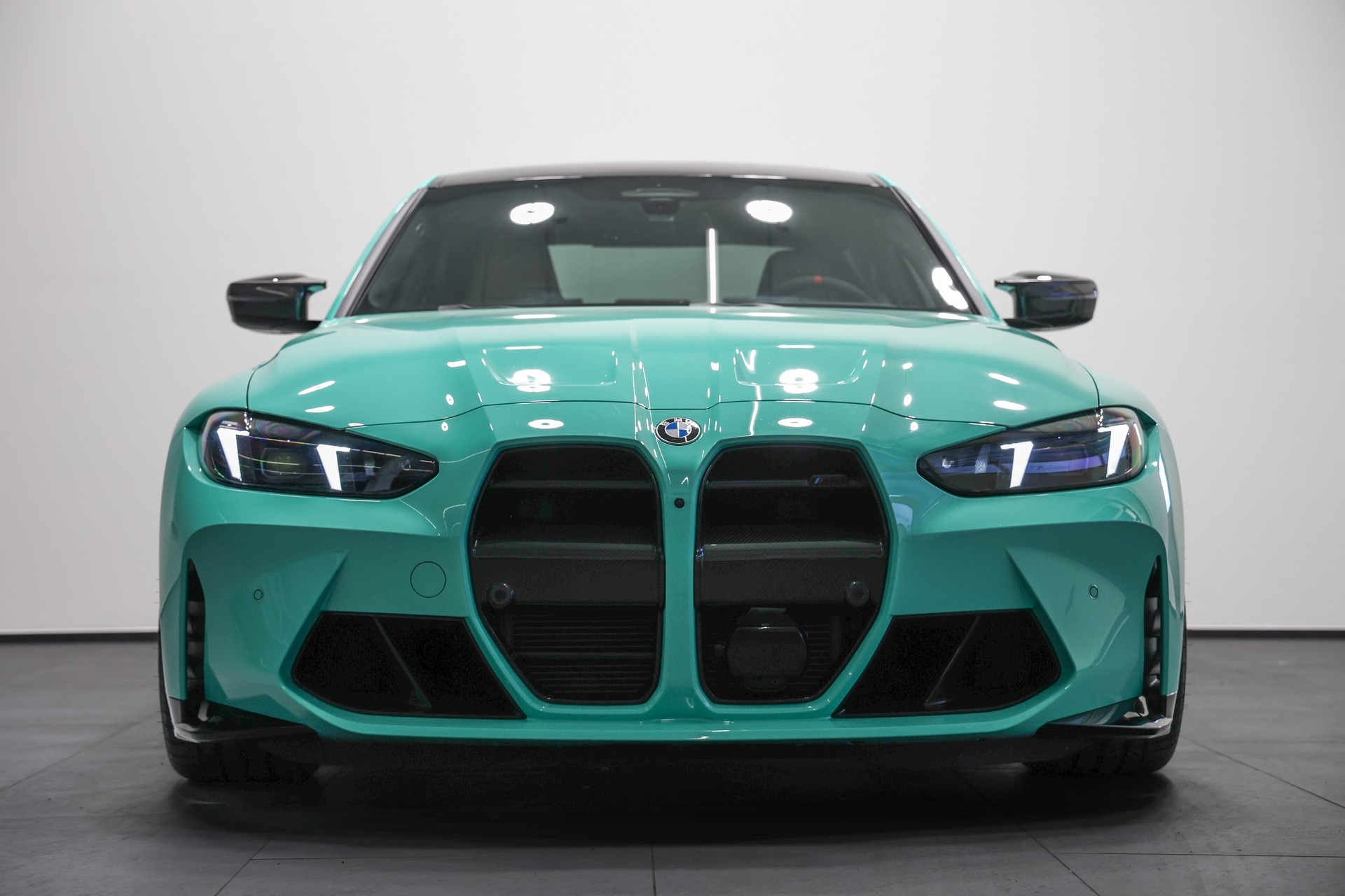 BMW M3 Competition M xDrive LCI *530PS*Sonderlackierung Mintgrün*Carbon Schalensitze*BMW Werksgarantie bis 10.2028*-image-4