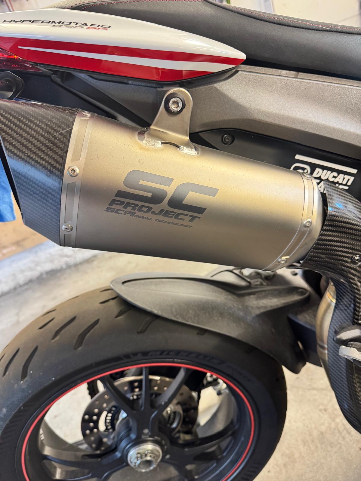 DUCATI Hypermotard 939 SP-image-4