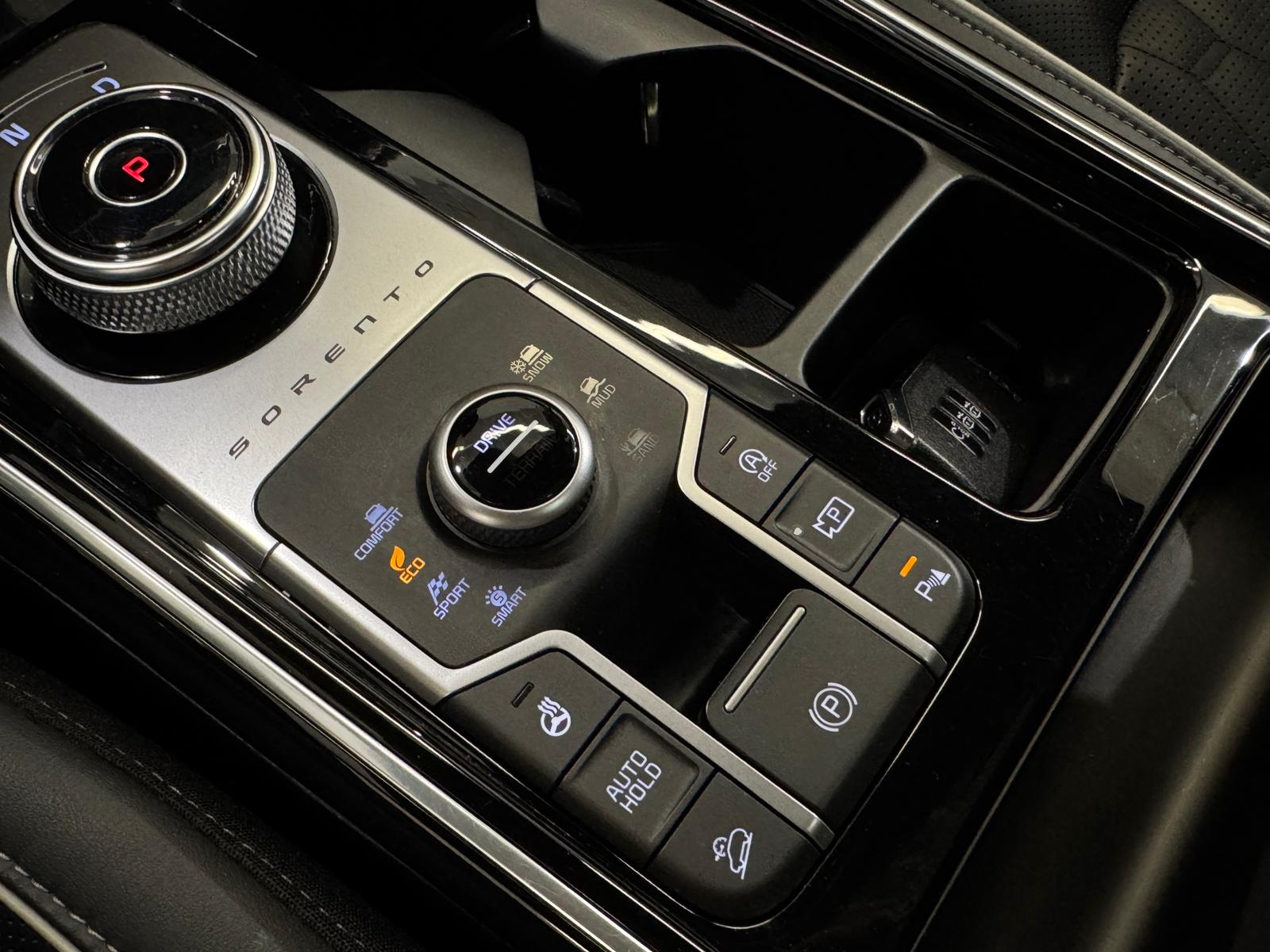 KIA Sorento 2.2 Smartstream 7P Style DCT-image-9