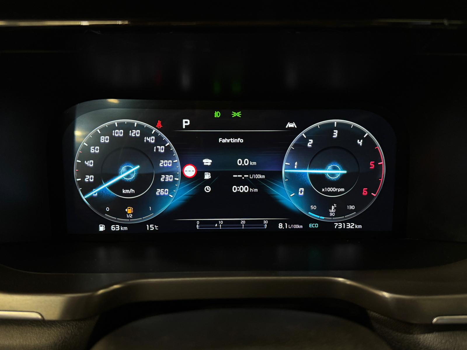 KIA Sorento 2.2 Smartstream 7P Style DCT-image-8