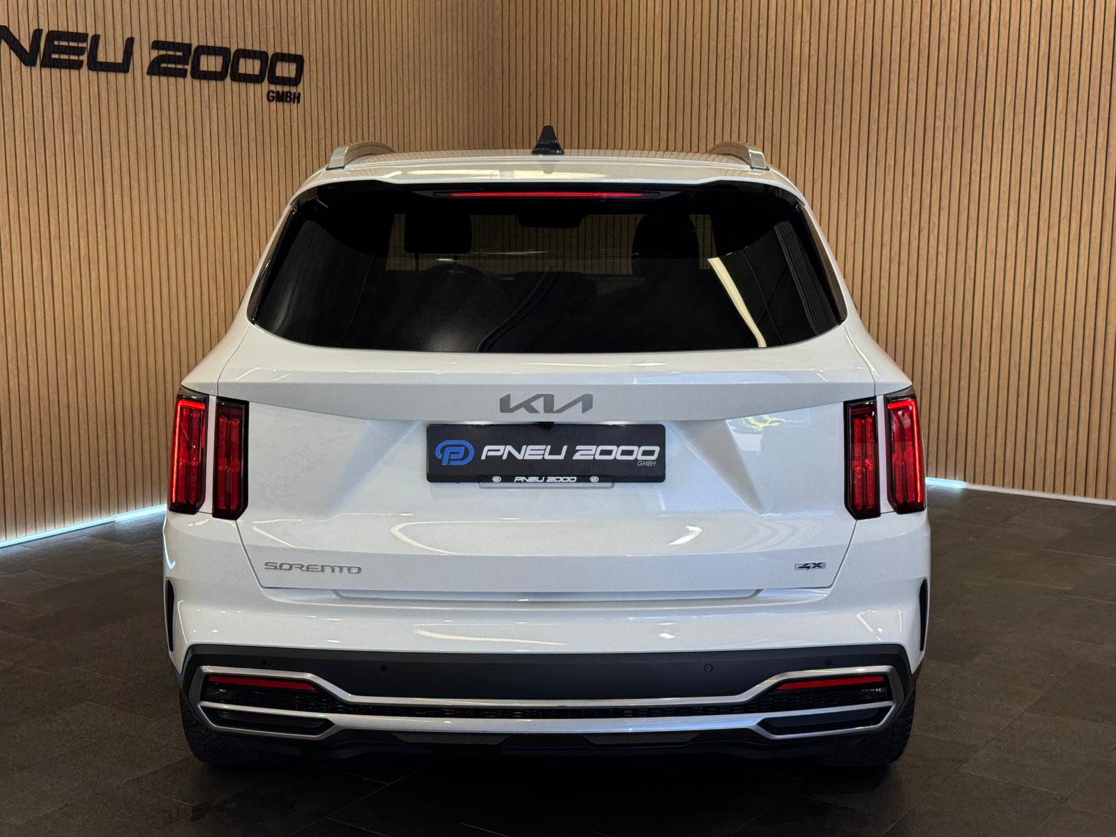 KIA Sorento 2.2 Smartstream 7P Style DCT-image-3