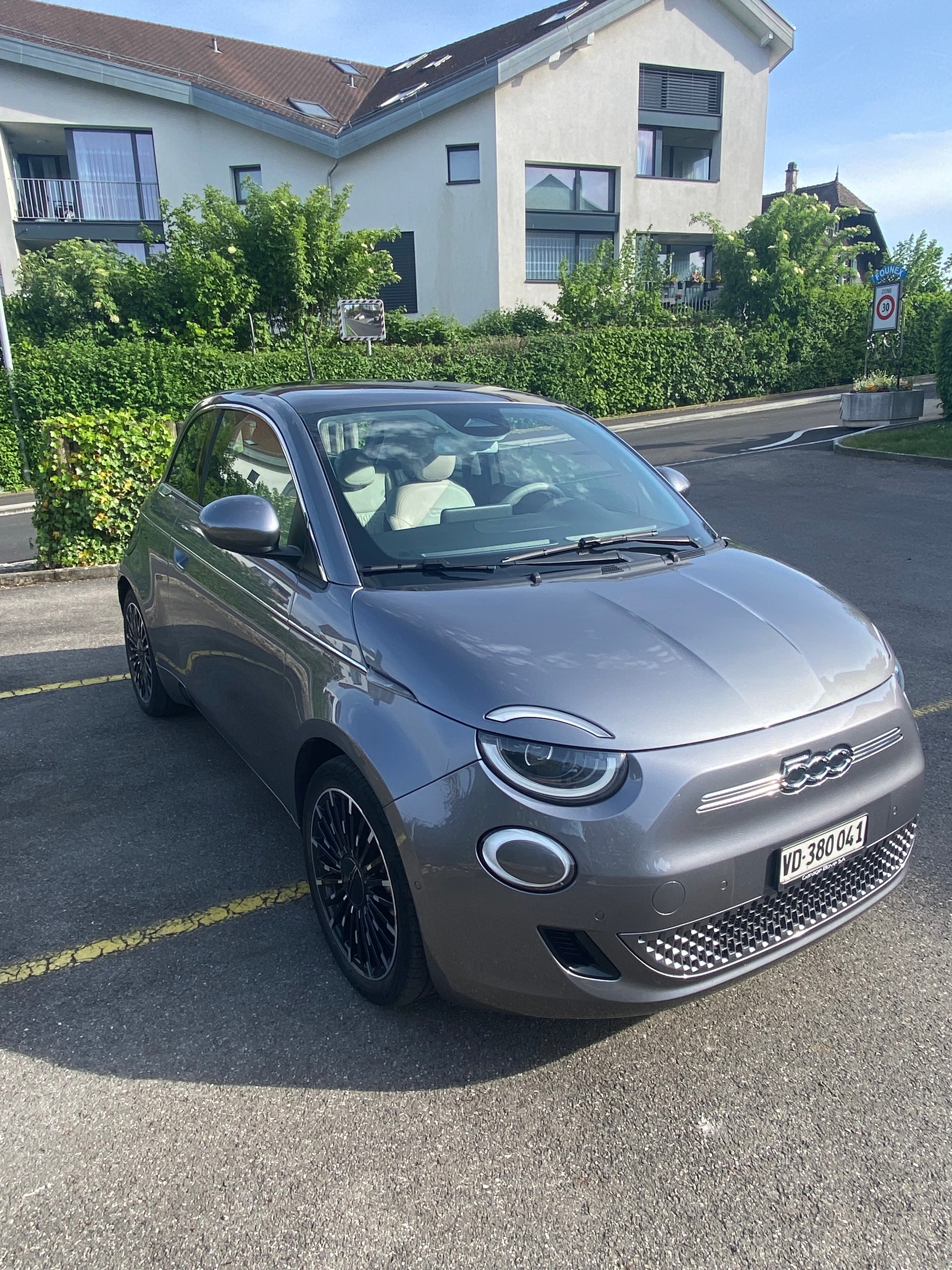 FIAT La Prima - modèle haut de gamme-image-2