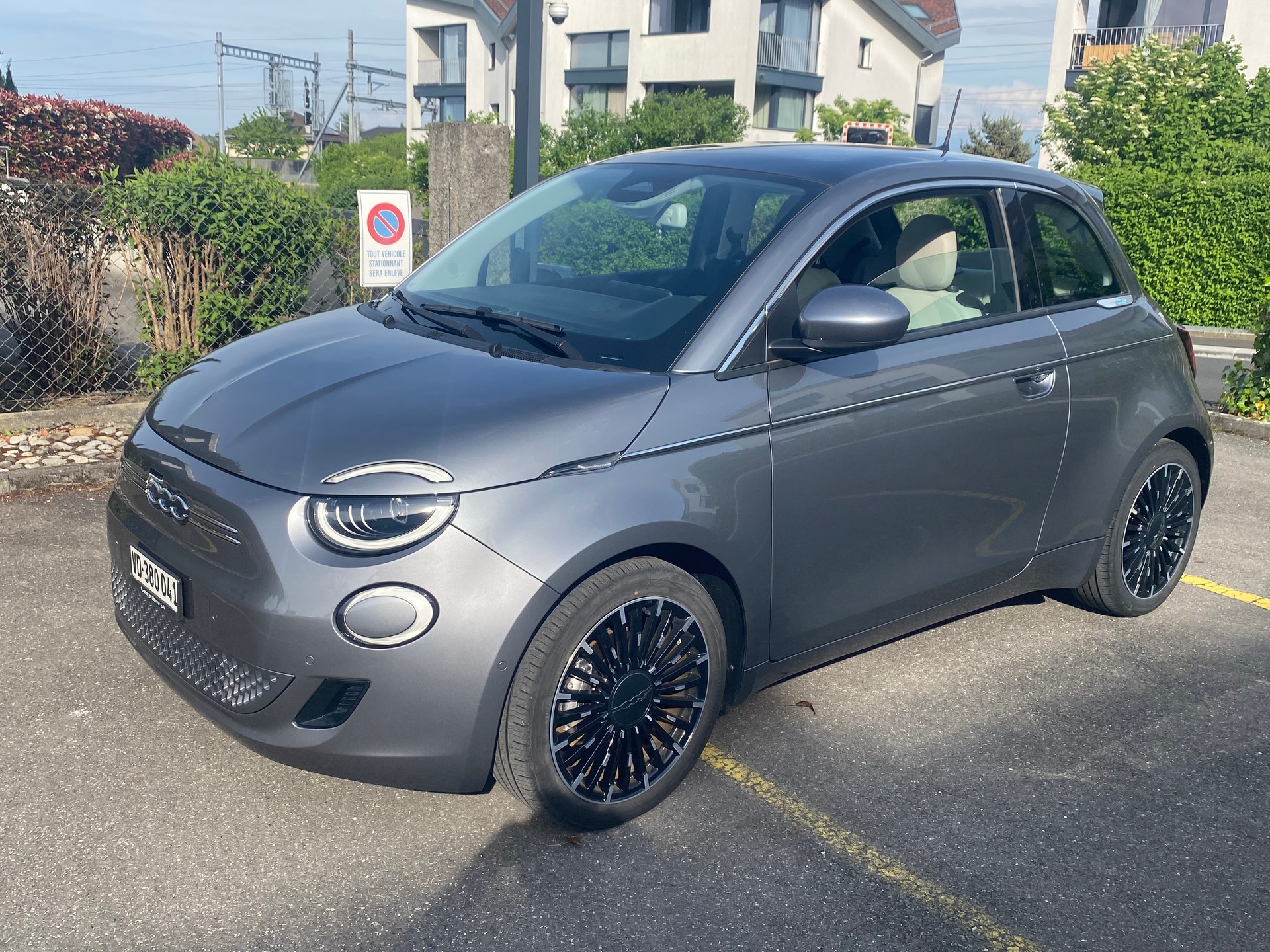 FIAT La Prima - modèle haut de gamme-image-0