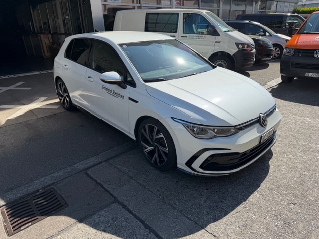 VW Golf 1.5 eTSI mHEV ACT R-Line DSG-image-7