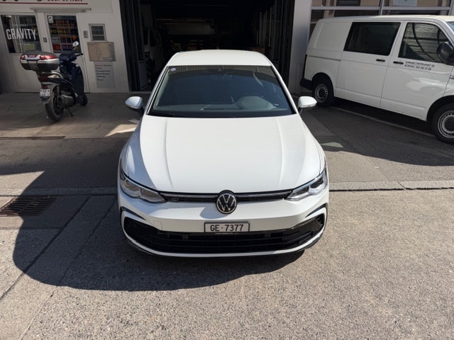 VW Golf 1.5 eTSI mHEV ACT R-Line DSG-image-6