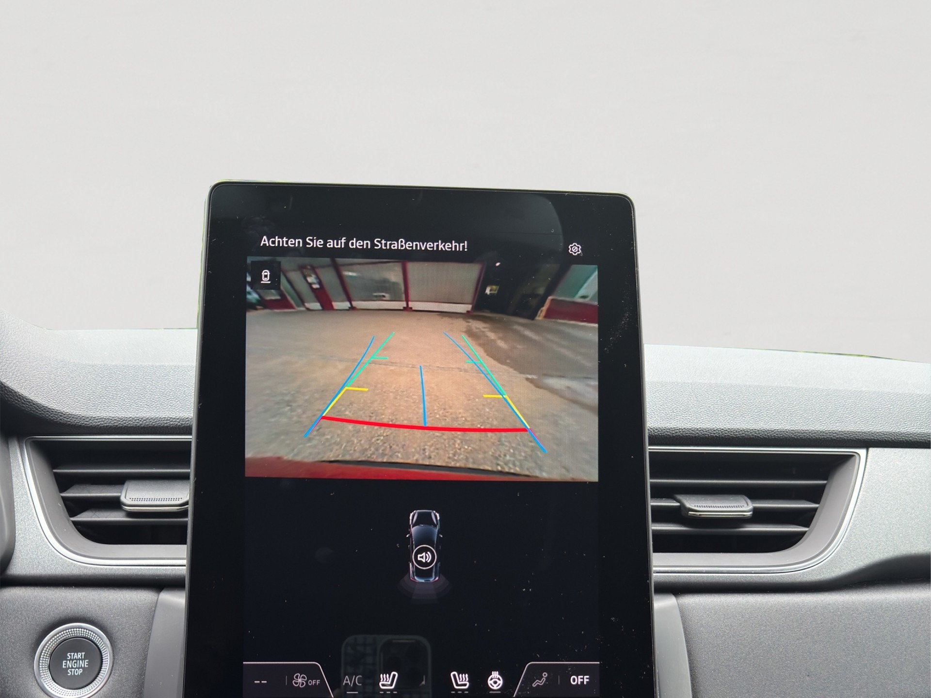 RENAULT Captur 1.3 TCe Techno EDC-image-19