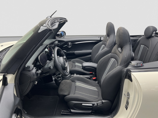 MINI Cooper S Cabriolet-image-8